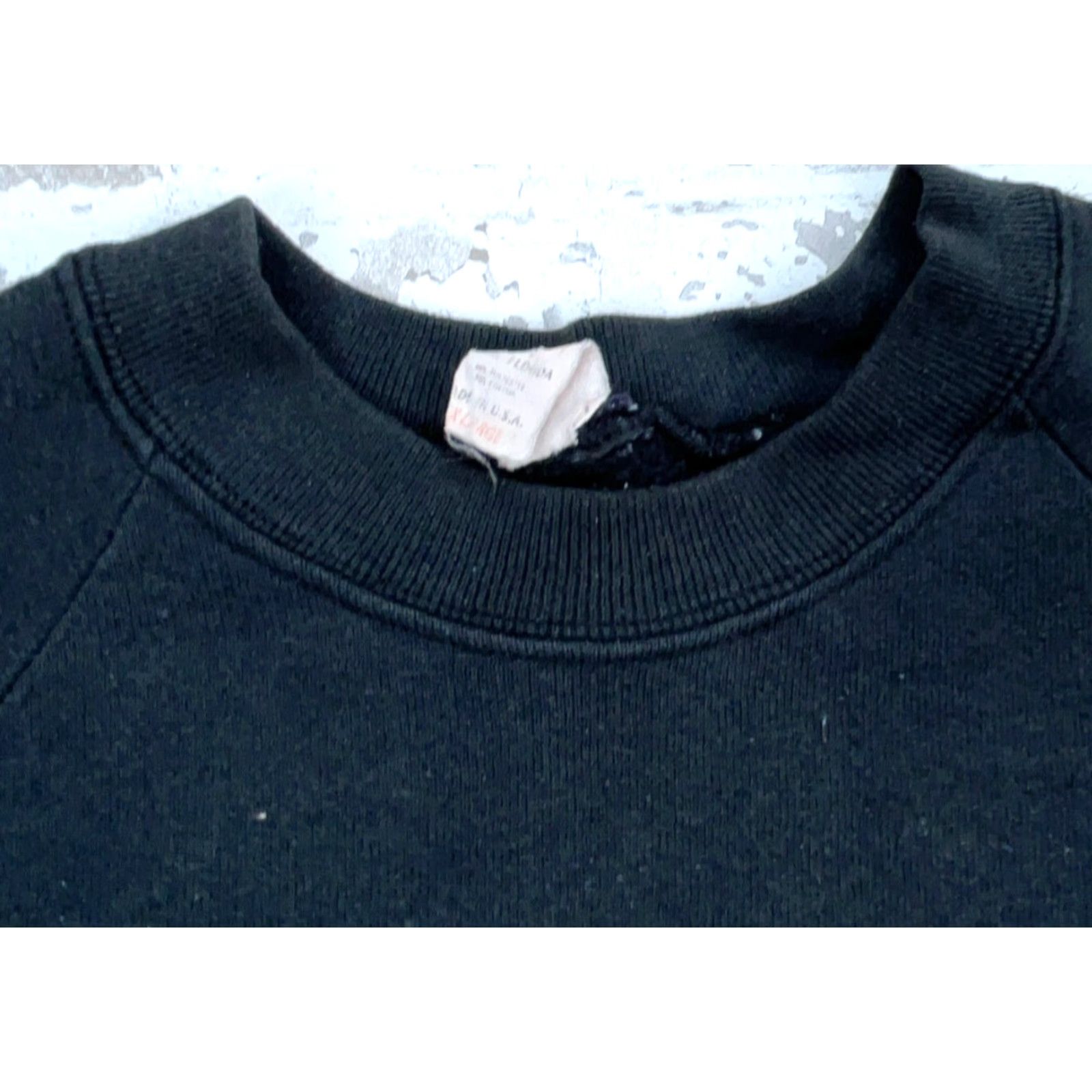 Vintage VINTAGE Sherry Florida Sweatshirt Men XL Black Crewneck Sweater USA 80s 90s Beach Club Shirt Mens XL Black Retro American 90s Sweatshirt Size US XL / EU 56 / 4 - 4 Thumbnail