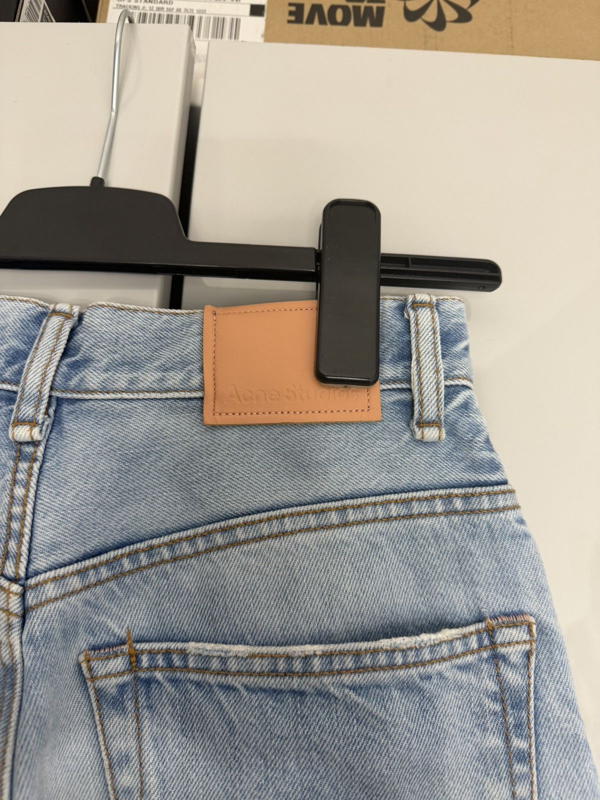 Acne Studios Acne Studios 1990 washed distressed blue denim jeans Size US 27 - 7 Thumbnail