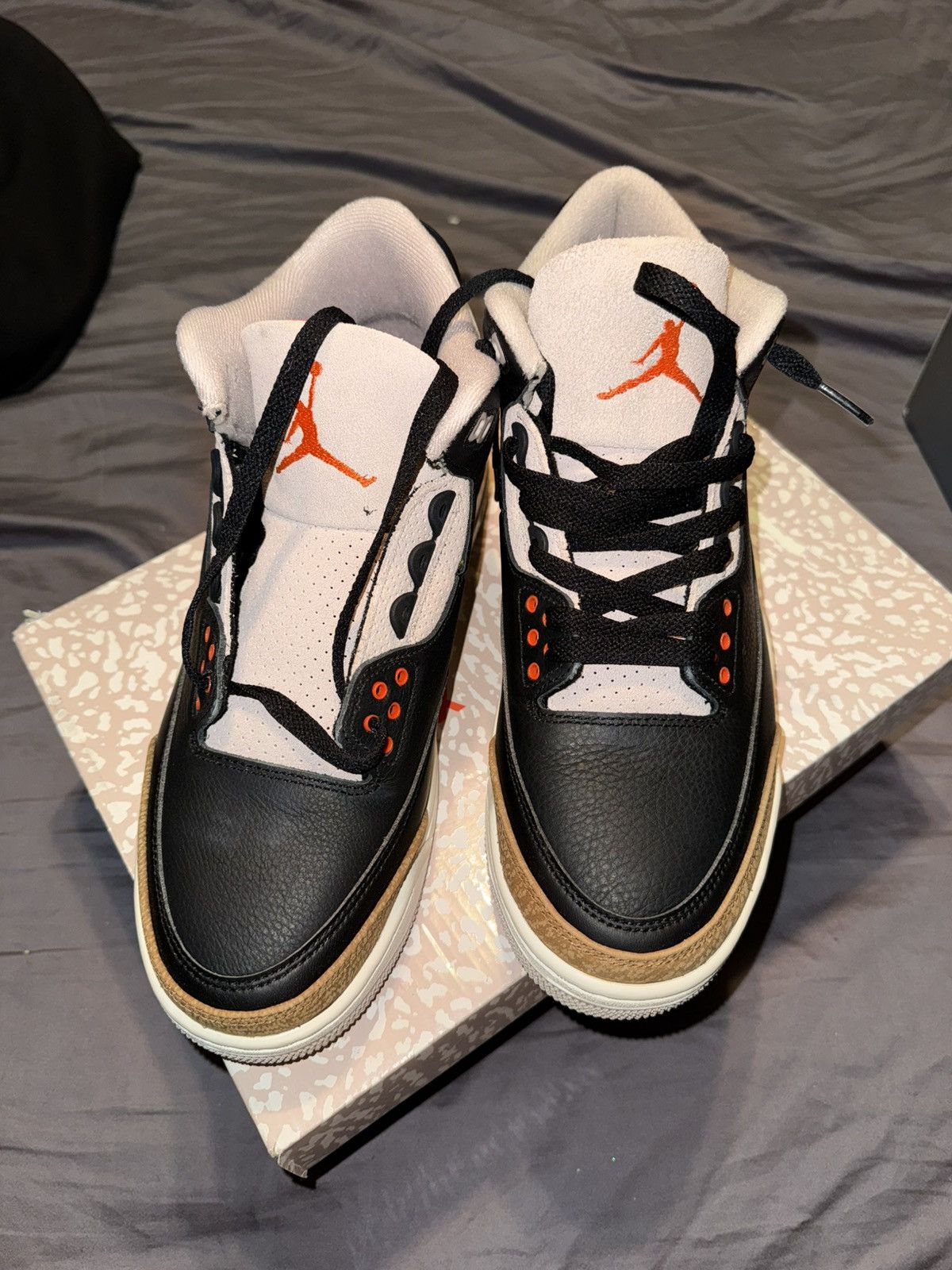Jordan Brand Jordan 3 Retro Desert Elephant Size US 9.5 / EU 42-43 - 7 Thumbnail