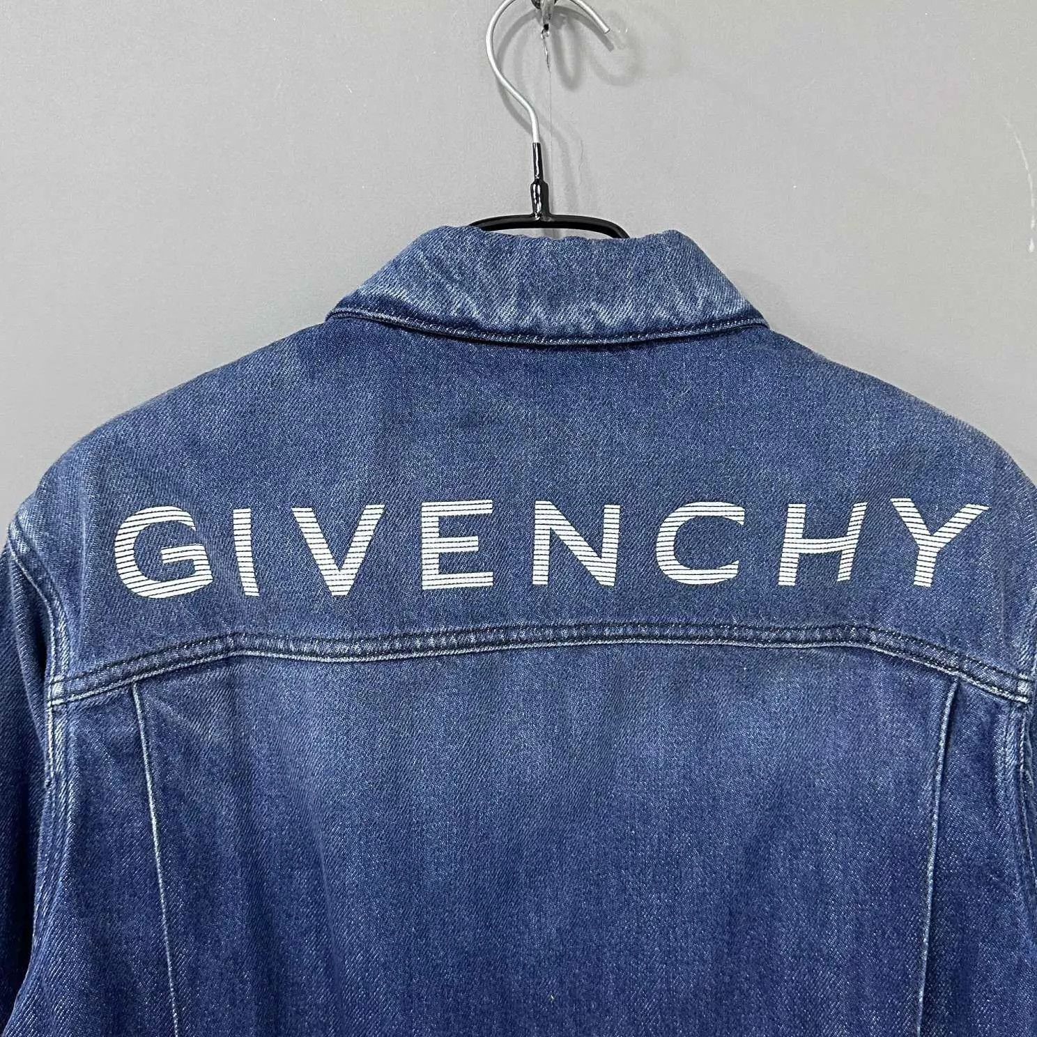 Givenchy GIVENCHY Back Logo Denim Jacket S Size S / US 4 / IT 40 - 4 Thumbnail