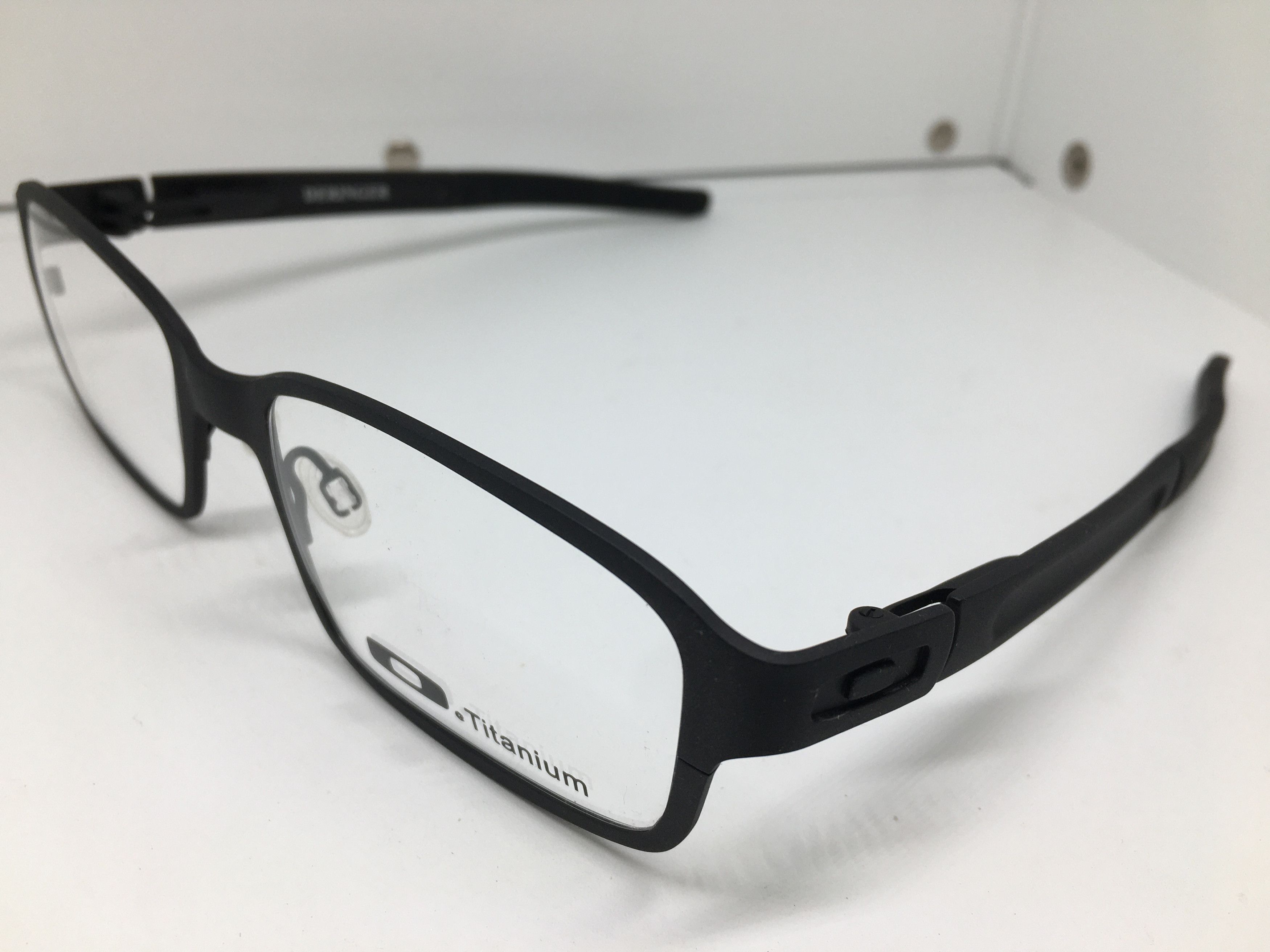 Oakley MOD ICONIC OAKLEY DERINGER TITANIUM EYEGLASSES SUNGLASSES Size ONE SIZE - 3 Thumbnail