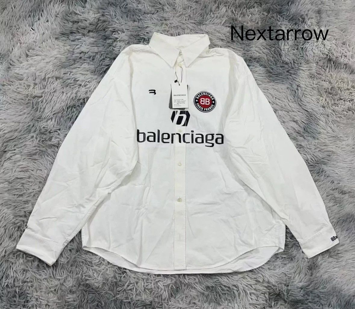 Balenciaga balenciaga Football shirt 2410-Nextarrow Size US L / EU 52-54 / 3 - 1 Thumbnail