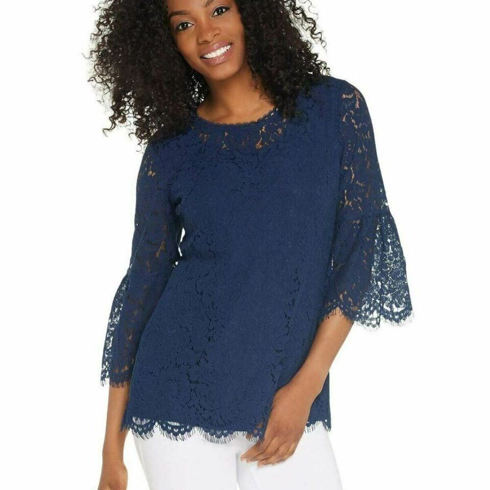 Isaac Mizrahi NWT New Isaac Mizrahi Floral Lace 3/4 Bell Sleeve Navy Tuni Size XXS / US 00 / IT 34 - 1 Thumbnail