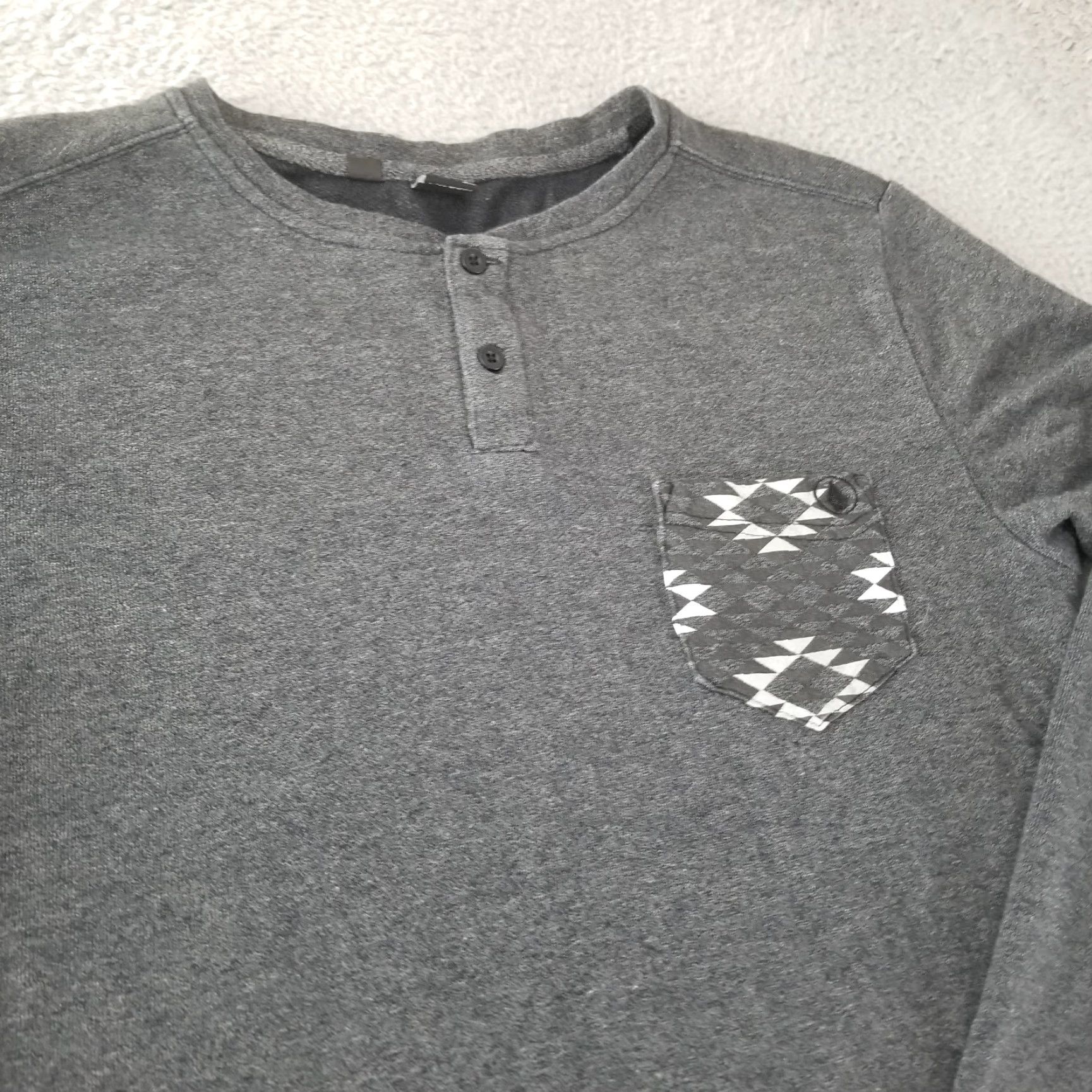 Volcom Volcom Mens Shirt Regular Heather Gray Long Sleeve Henley Pocket Knit Casual Size US M / EU 48-50 / 2 - 2 Thumbnail
