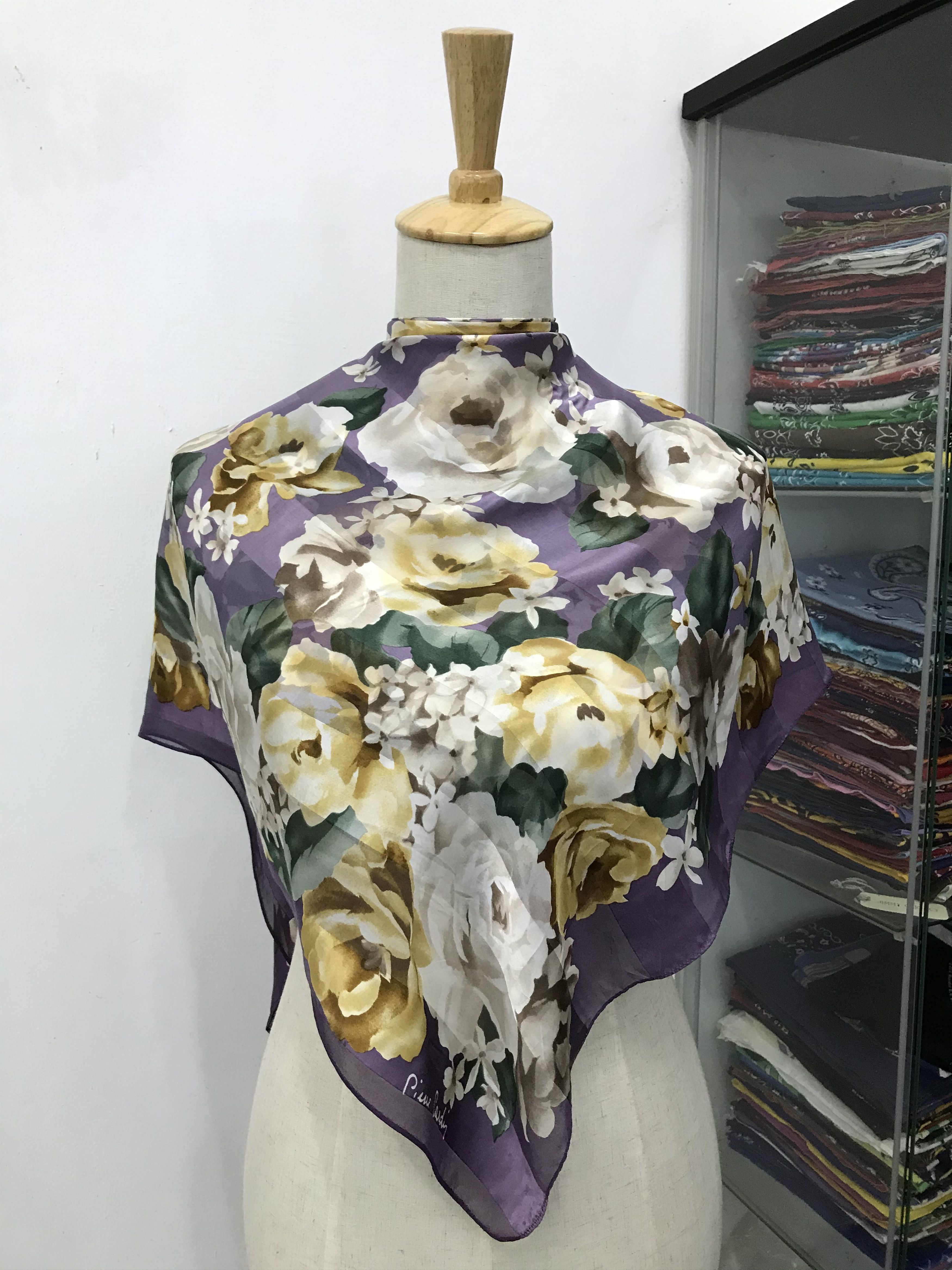 Pierre Cardin Vintage Pierre Cardin Silk Scarf Size ONE SIZE - 1 Thumbnail