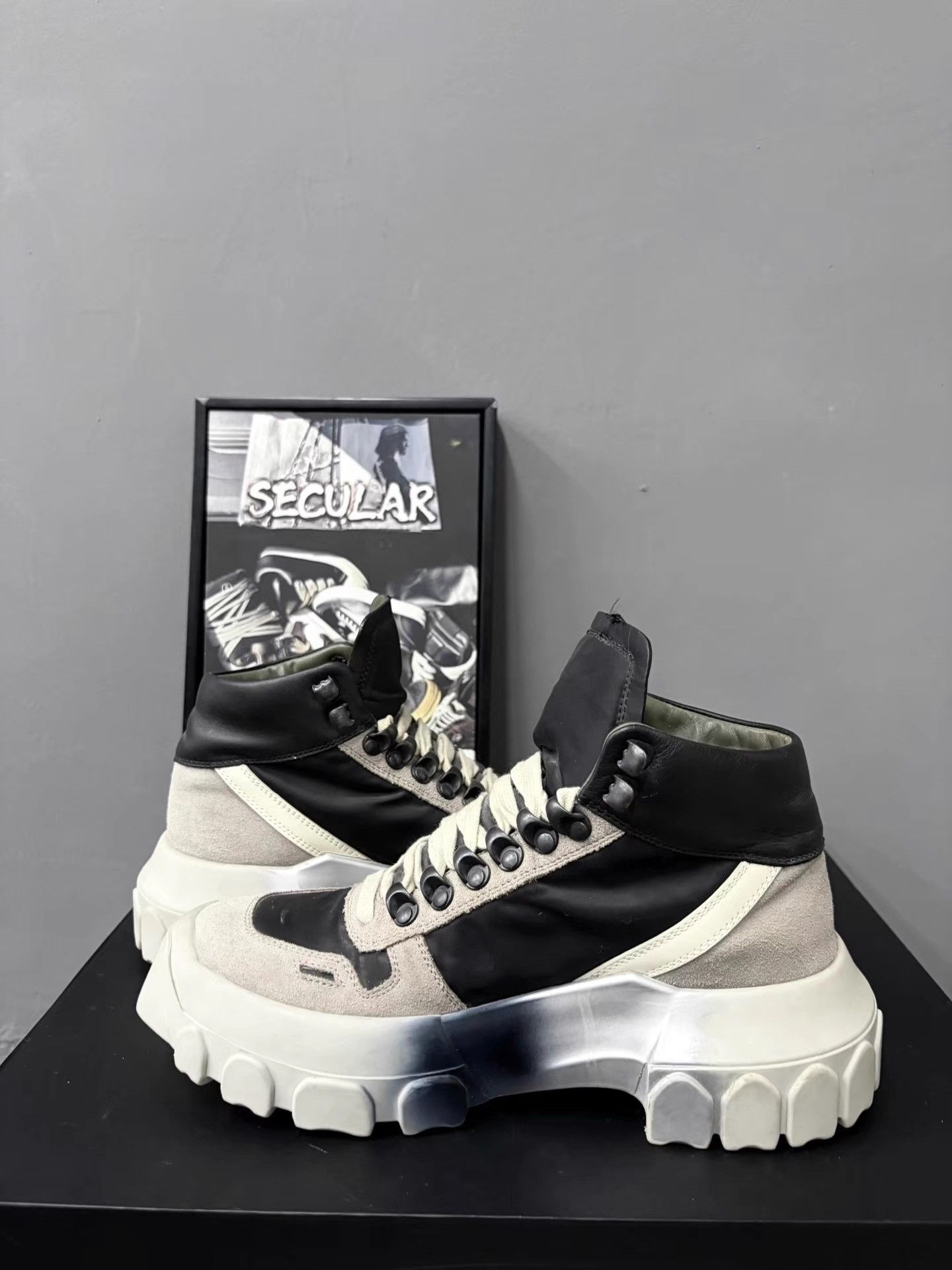 Rick Owens Rick Owens 19SS Mainline Octopus Sole Tank Boots K34 Size US 7.5 / IT 37.5 - 6 Thumbnail