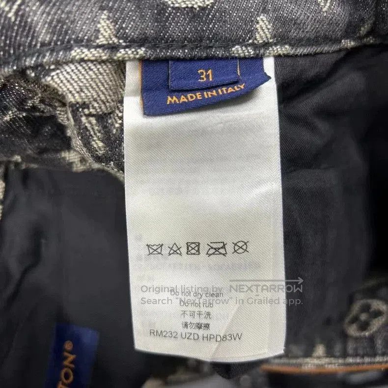 Louis Vuitton Louis Vuitton Black Rhinestone Logo Jeans. Size US 31 - 6 Thumbnail