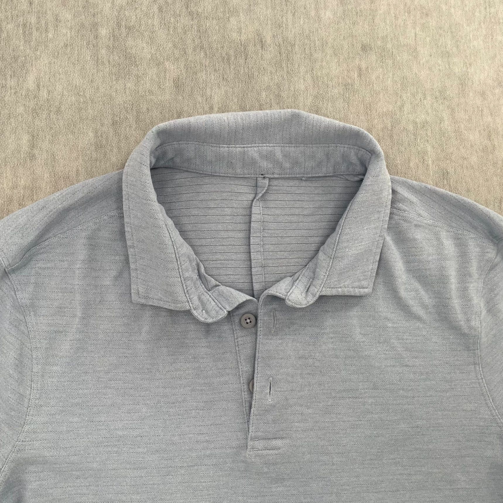 Lululemon VINTAGE Lululemon Polo Shirt Men Small Short Sleeve Activewear Blue 90s Athleisure Size US S / EU 44-46 / 1 - 3 Thumbnail