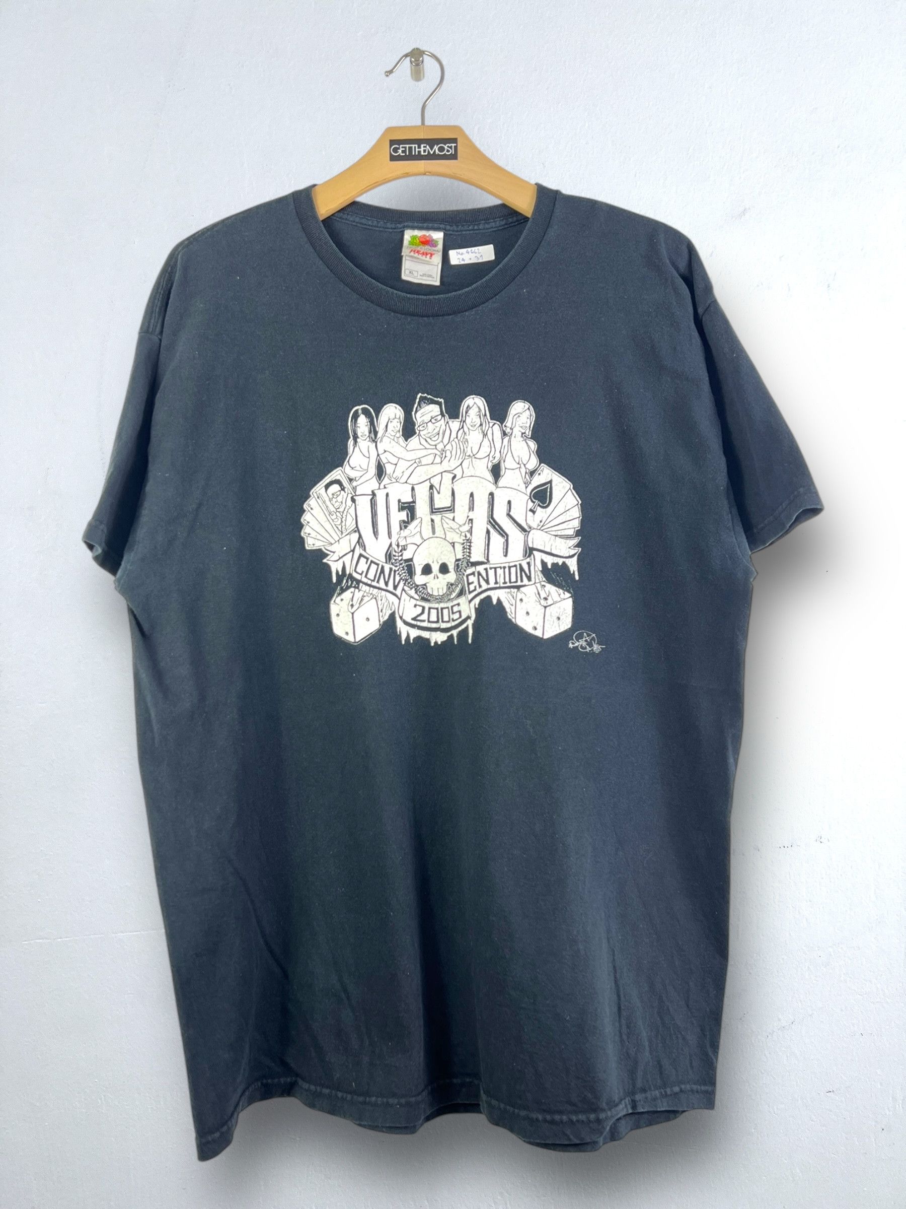 Vintage No.4662 Vintage Graphic Tee Las Vegas Convention '05 (XL) Size US XL / EU 56 / 4 - 1 Thumbnail
