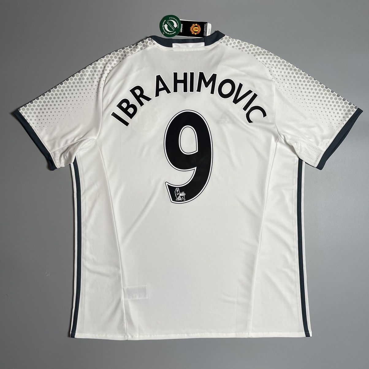Adidas MANCHESTER UNITED ADIDAS 2016/17 THIRD JERSEY #9 IBRAHIMOVIC Size US XL / EU 56 / 4 - 1 Thumbnail