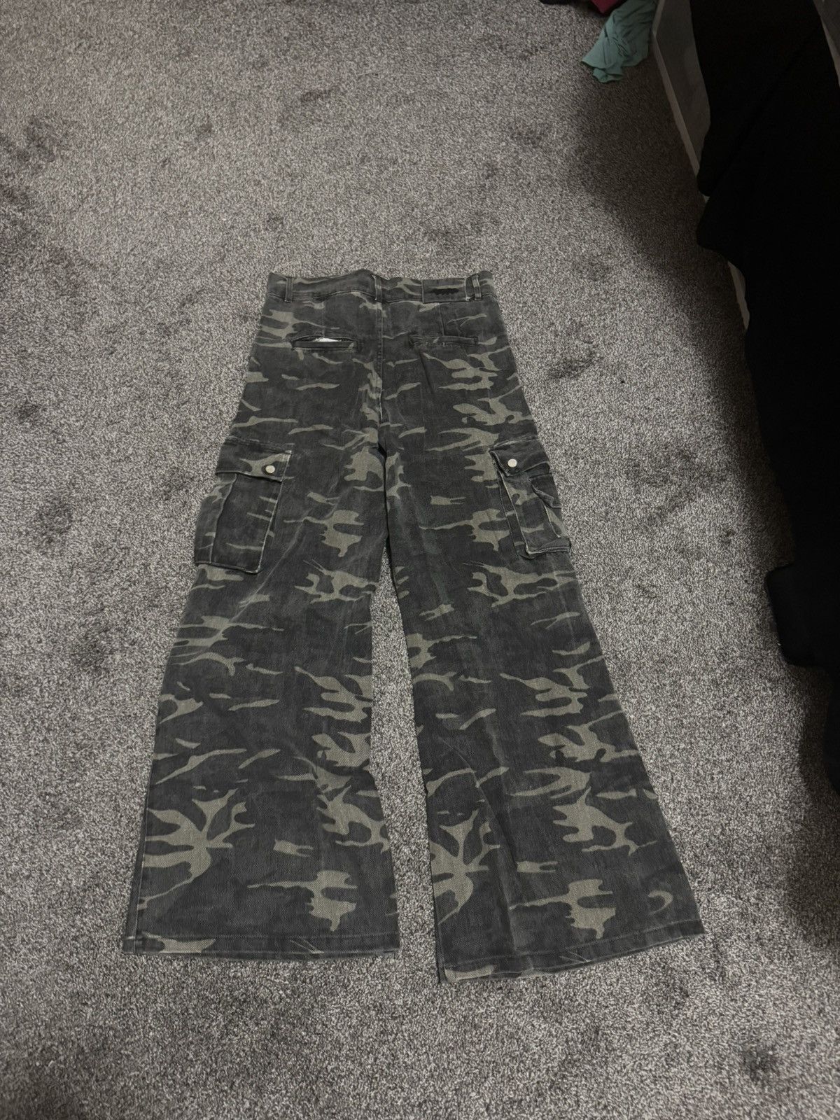 Other Persona Baggy Camo Cargo Pants Size US 32 / EU 48 - 2 Thumbnail