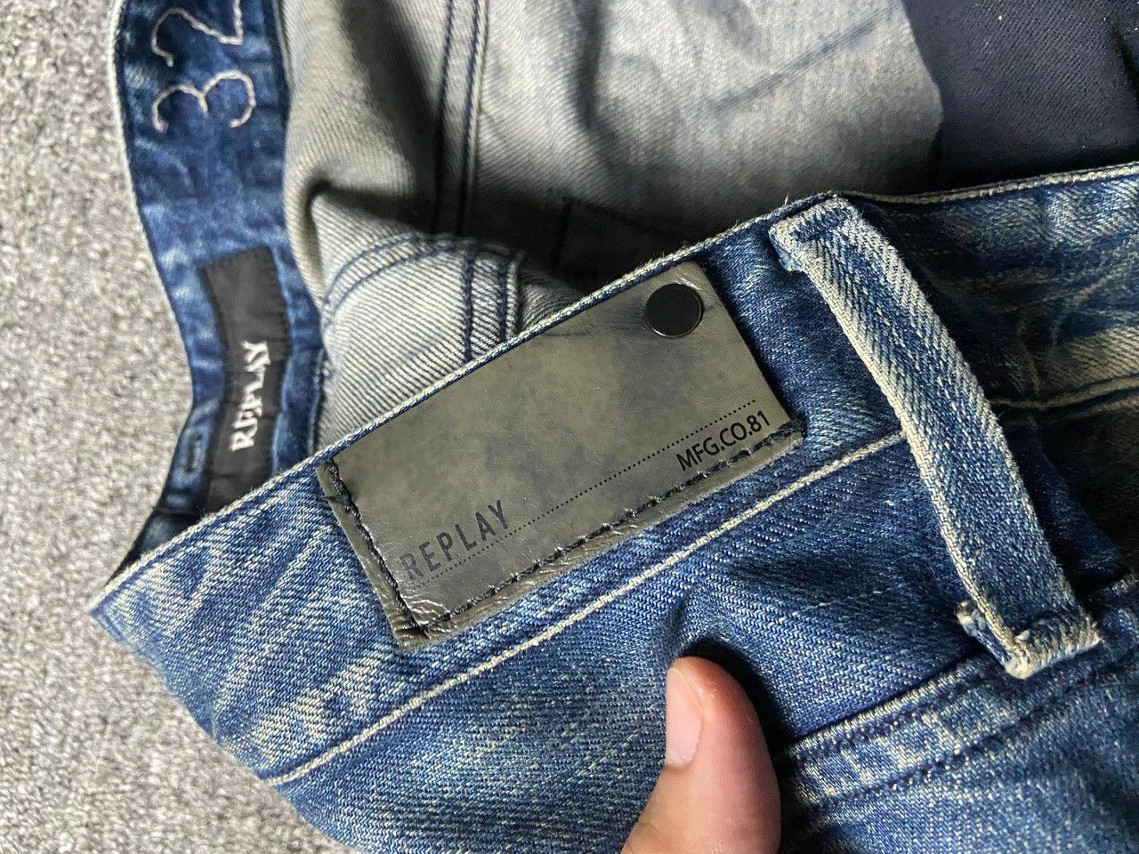 Replay REPLAY Distressed Denim Ripped Jeans (141) Size US 35 - 4 Thumbnail