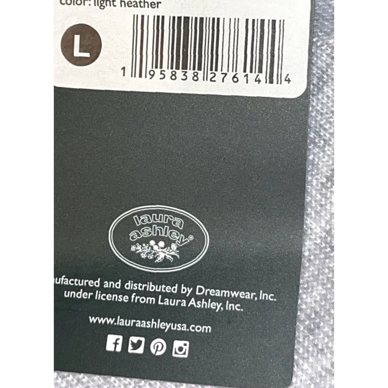 Laura Ashley Laura Ashley Heart DOG PJs NEW Women 2PC Shorts/Top Set My Dog Is My Valentine Paws and Hearts Heather Gray Size ONE SIZE - 6 Thumbnail