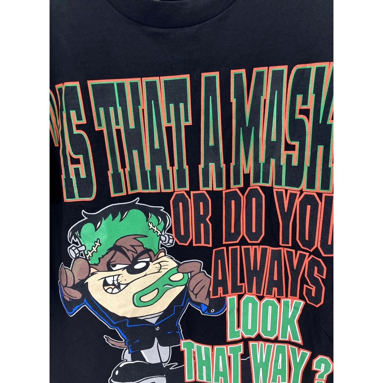 Vintage VINTAGE Looney Tunes Taz TShirt Men Large Black Mask Single Stitch NWT VTG 1995 Dry Rot VTG Mens T-Shirt Black Size L Size US L / EU 52-54 / 3 - 5 Thumbnail