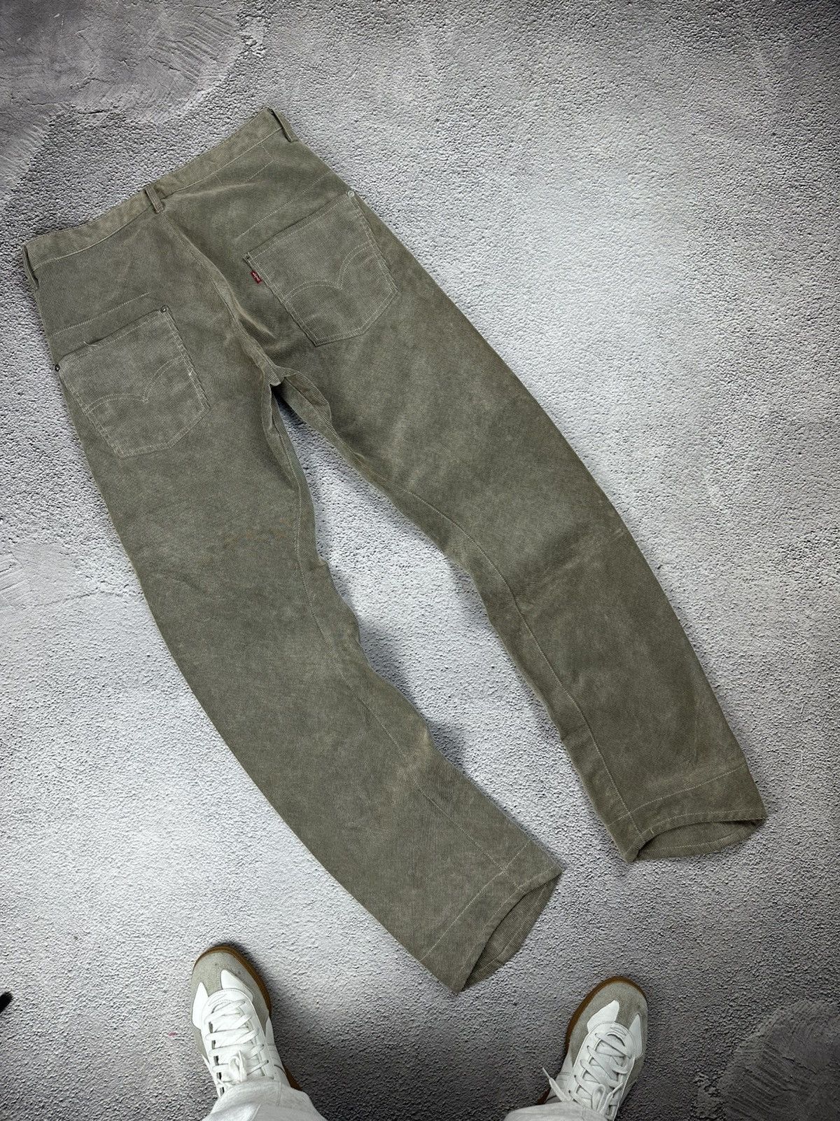 Levi's × Levi's Vintage Clothing × Vintage Vintage Levi’s Corduroy Velvet Pants Y2K Old Money Style Size 28" / US 6 / IT 42 - 1 Thumbnail