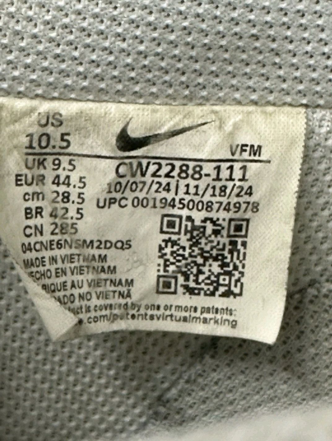 Nike Nike Air Force 1 07 Triple White CW2288111 Size 10.5 Men Size US 10.5 / EU 43-44 - 6 Thumbnail