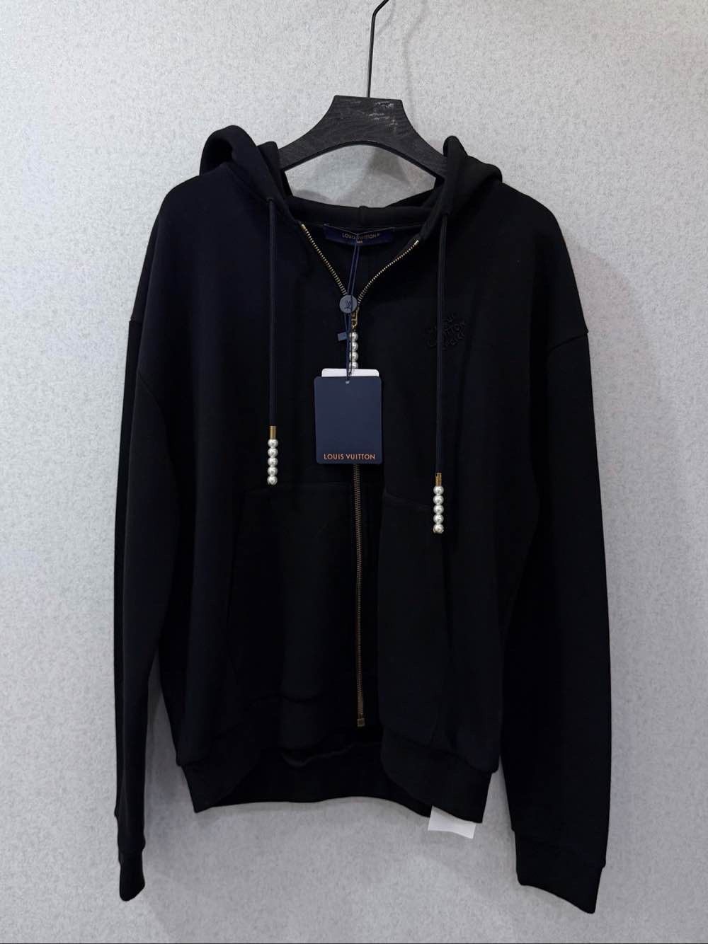 Louis Vuitton Louis Vuitton Pearl Drawstring Hoodie Size XS Size US XS / EU 42 / 0 - 1 Thumbnail