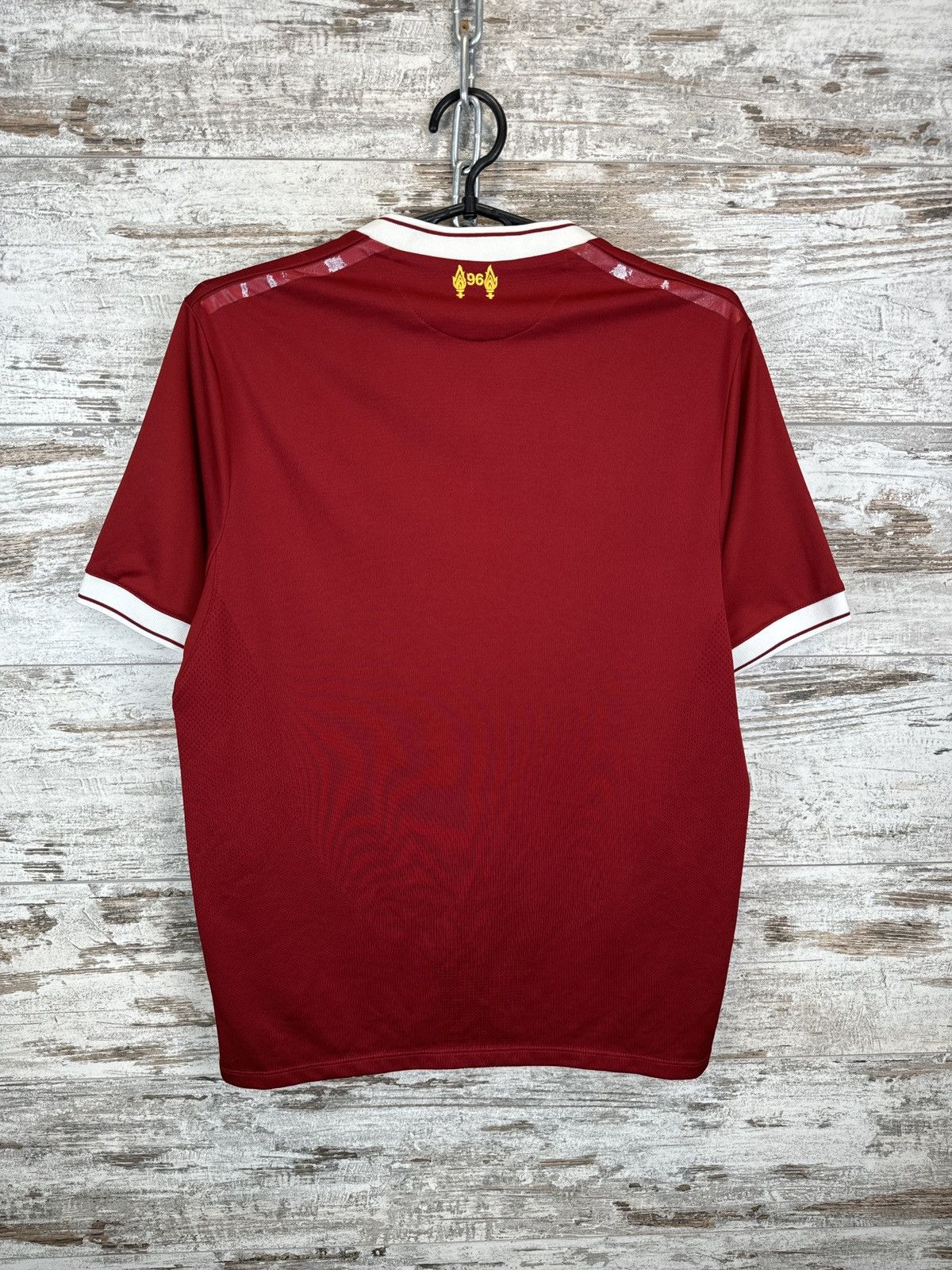 New Balance Mens Vintage New Balance Liverpool FC T-shirt soccer jersey Size US S / EU 44-46 / 1 - 16 Thumbnail