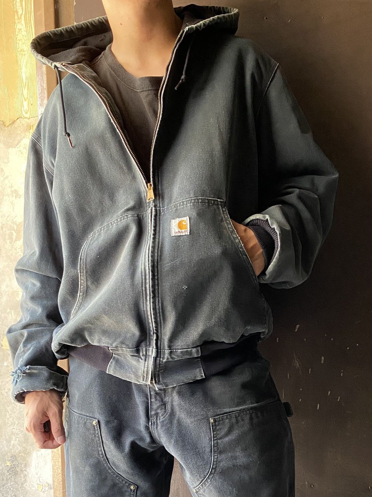 Carhartt SOLD OUT📌 Carhartt active Duck Jacket J131 BLK Thermal lined Size US L / EU 52-54 / 3 - 2 Thumbnail
