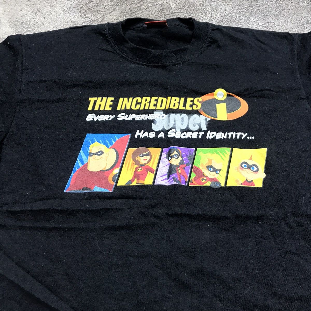 Vintage VINTAGE ADULT THE INCREDIBLES CARTOON FUNNY TEE Y2K 90s Size US M / EU 48-50 / 2 - 3 Thumbnail