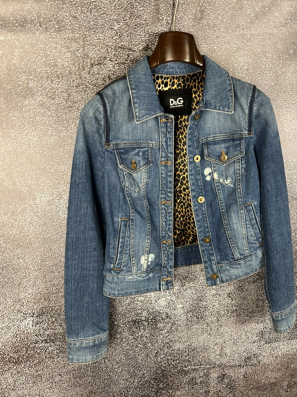 Designer × Dolce & Gabbana Dolce & Gabbana denim trucker jacket animal dotted ornaments Size M / US 6-8 / IT 42-44 - 4 Thumbnail