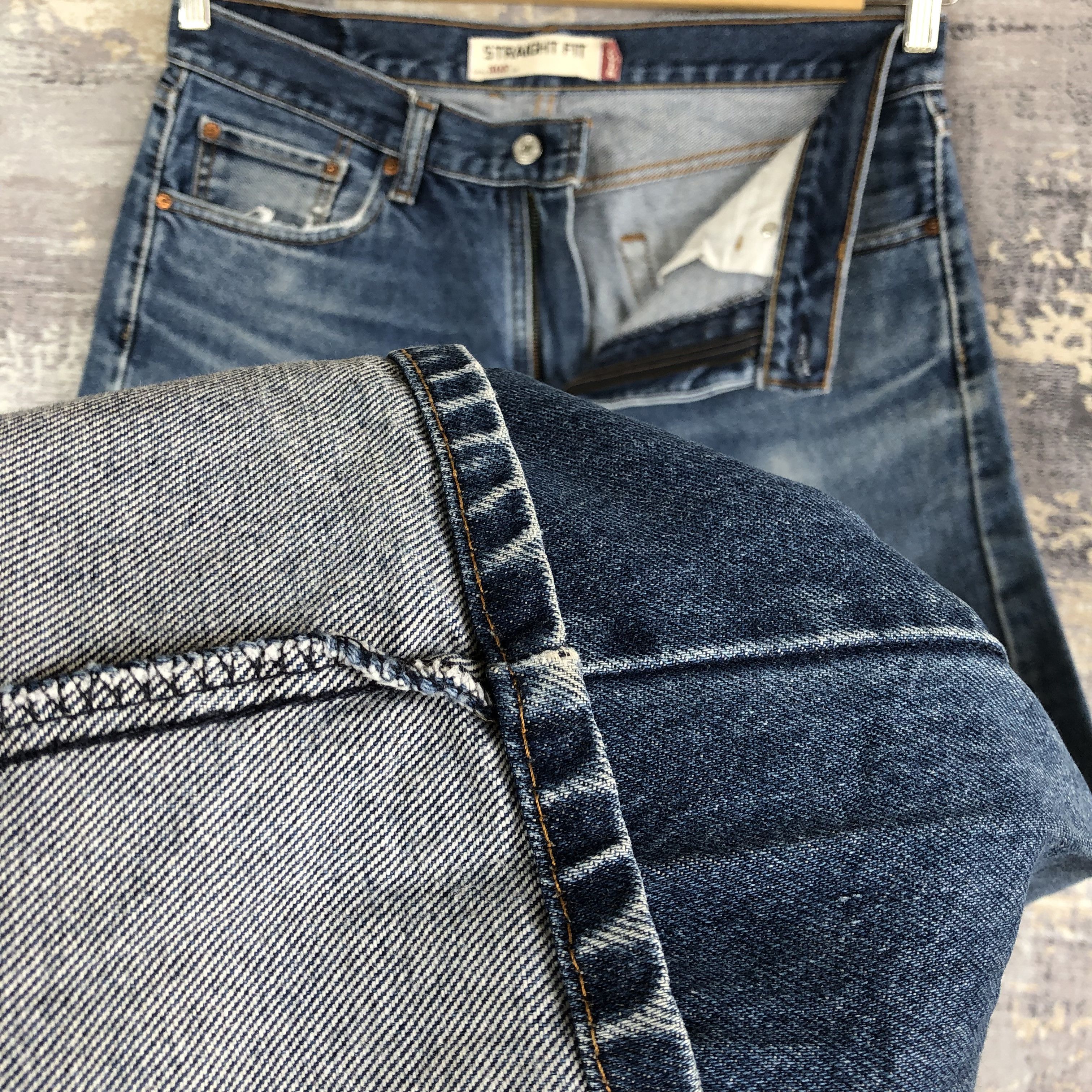 Levi's Vintage Y2K Levis Distressed Jeans Levis 505 Stonewash Denim Size US 34 / EU 50 - 7 Thumbnail