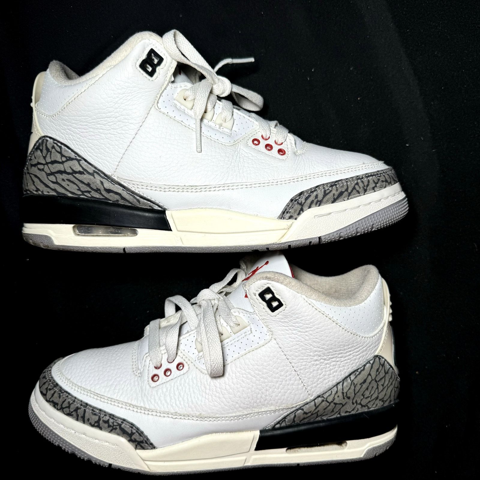 Jordan Brand × Nike Size 6.5 Nike Air Jordan 3 Retro GS White Cement Reimagined Size US 6.5 / EU 39-40 - 2 Thumbnail