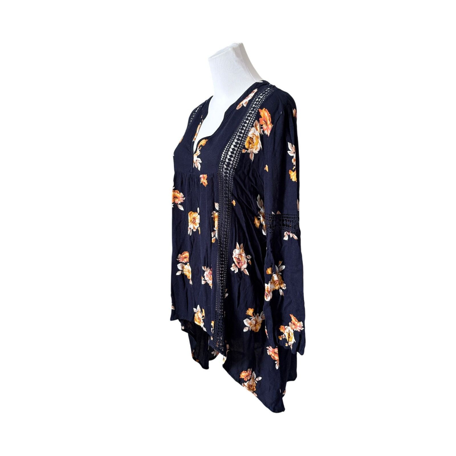 Other Blu Pepper Lace Insets Blue Floral Blouse LARGE Cottagecore Size L / US 10 / IT 46 - 4 Thumbnail