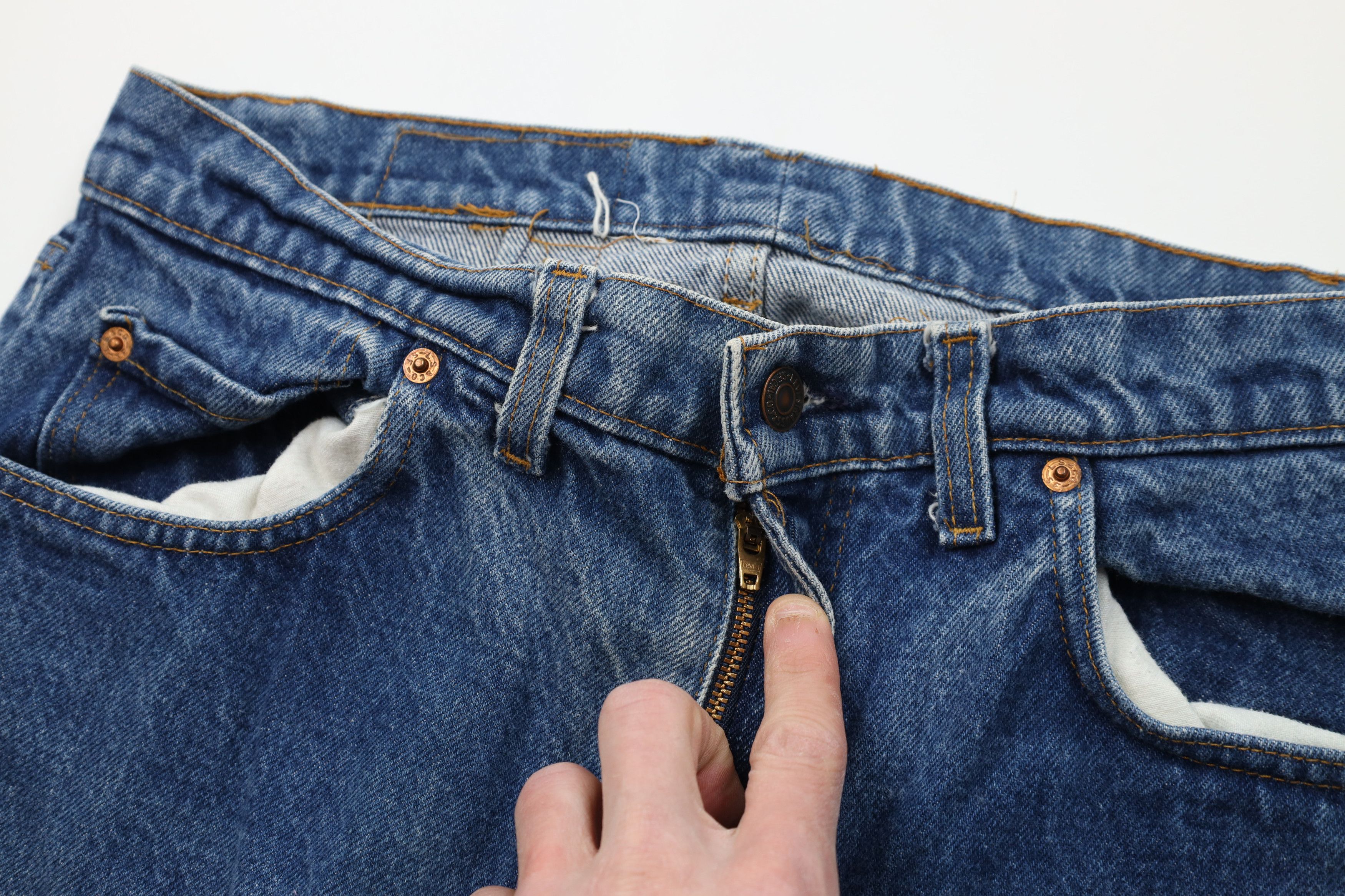 Levi's Vintage 80s Levis 505xx Regular Straight Leg Jeans Blue USA Size US 34 / EU 50 - 8 Thumbnail