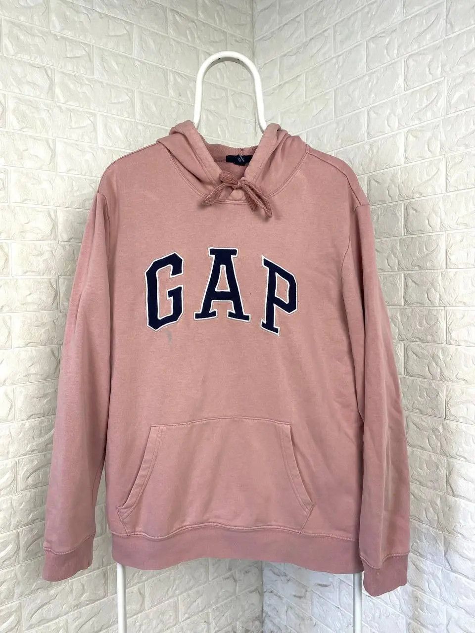 Gap Vintage GAP Hoodie Pink Pullover Sweatshirt USA Unisex Size US L / EU 52-54 / 3 - 1 Thumbnail