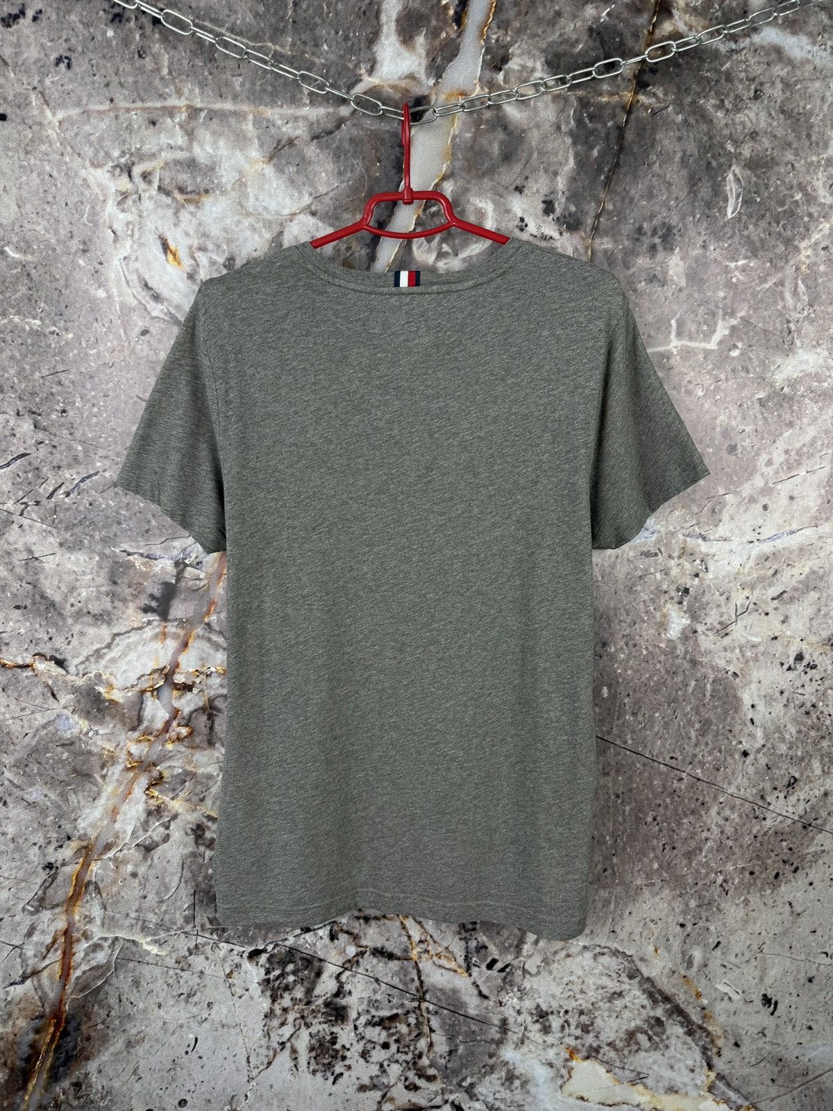 Tommy Hilfiger Men’s Tommy Hilfiger T-Shirt Gray Streetwear Size Medium Size US M / EU 48-50 / 2 - 8 Thumbnail