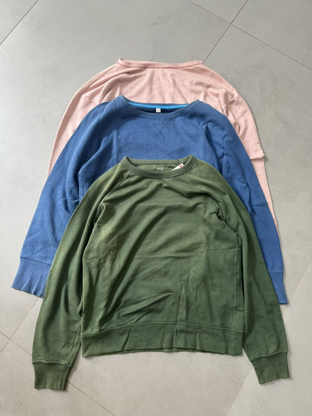Uniqlo Bundle 3pcs Uniqlo Crewnecks Size US M / EU 48-50 / 2 - 1 Thumbnail
