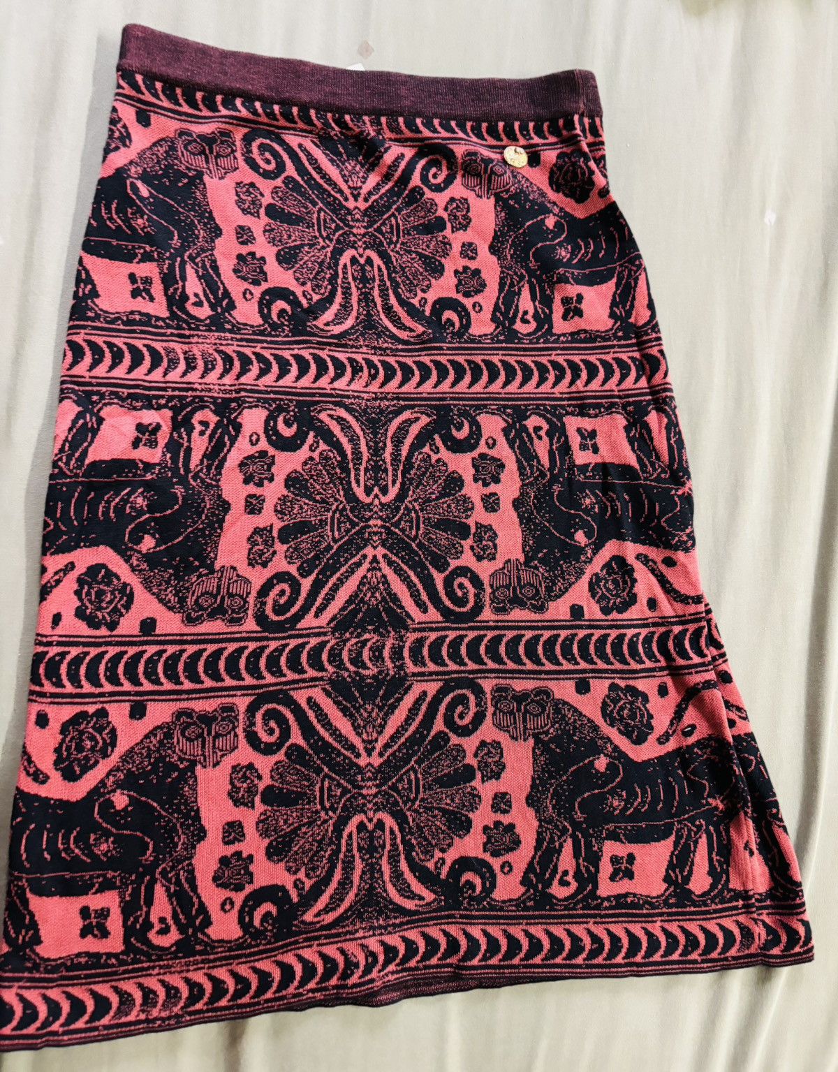 Chanel Chanel knitted Skirt Size 36" / US 14 / IT 50 - 1 Thumbnail