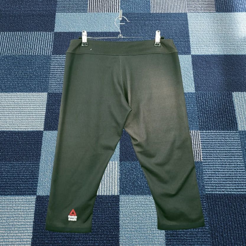 Reebok Reebok Leggings Womens M Gray Capri Low Rise CrossFit Workout Sportswear Capris Skinny Inseam 16 in Casual Gym Running Mens? Size 32" / US 10 / IT 46 - 1 Thumbnail