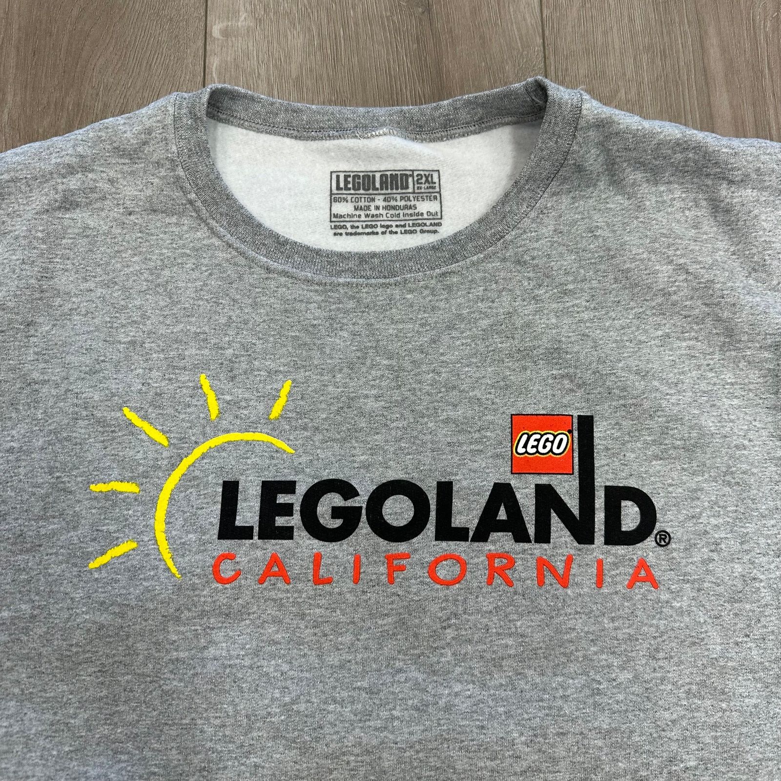 Vintage LEGOLAND California Logo crewneck sweater Gray size XXL 2XL Size US XL / EU 56 / 4 - 5 Thumbnail