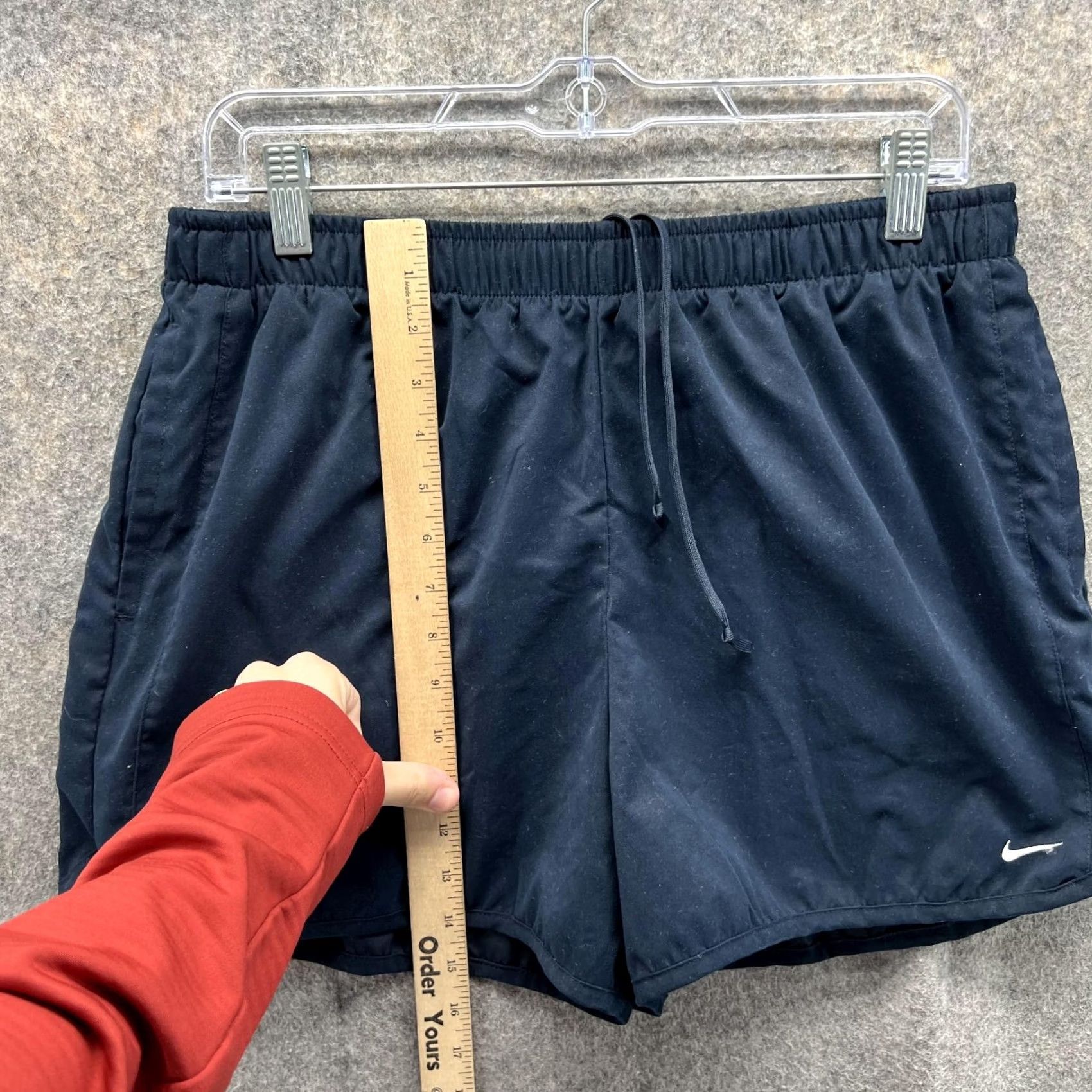 Nike Nike Shorts Women Large Blue Navy Athletic Vintage Swoosh Fleece 3 in Inseam Junior? Size 36" / US 14 / IT 50 - 5 Thumbnail