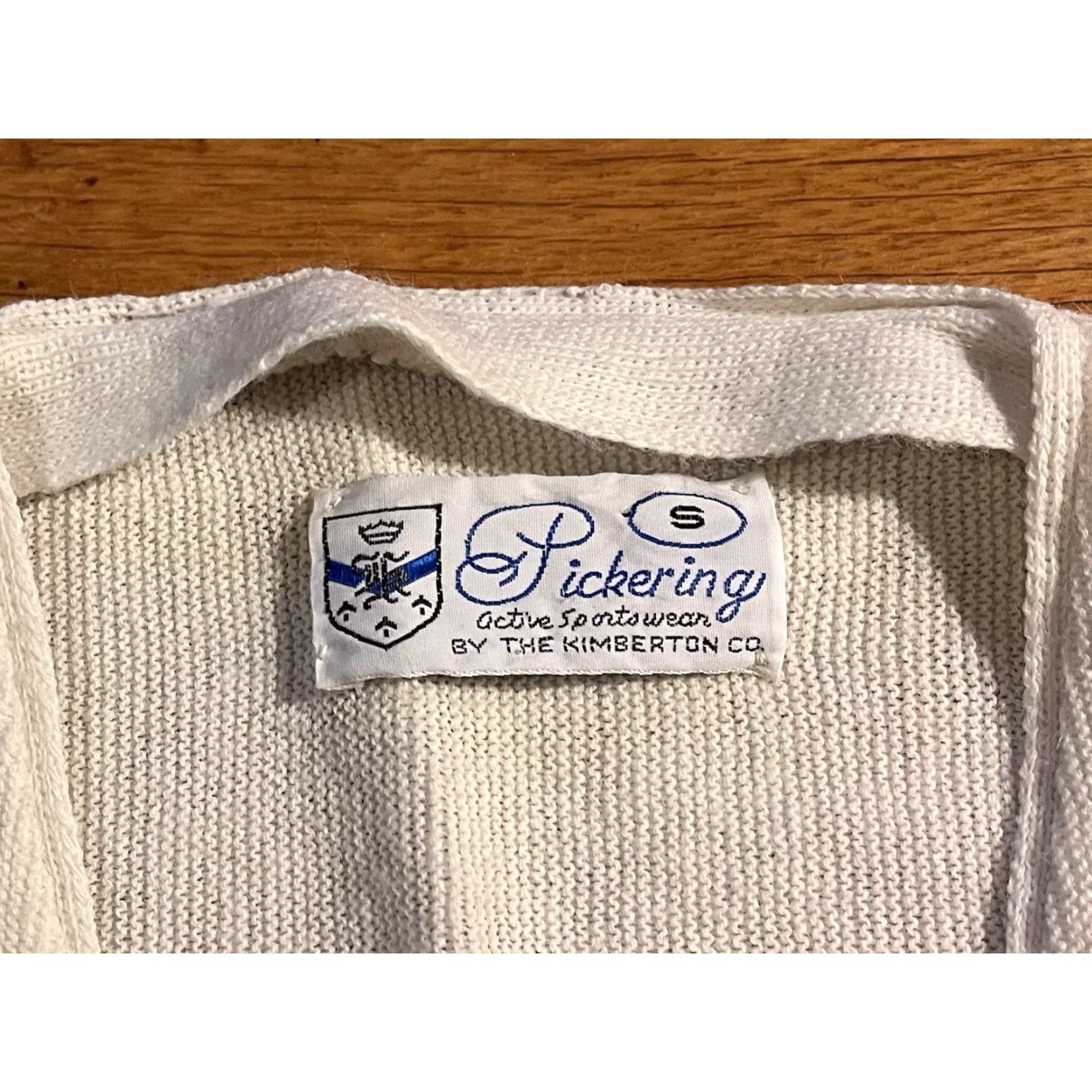 Vintage VINTAGE Pickering Wykagyl Country Club Golf Cardigan Sweater Men’s Small White Cardigan Knit Logo Embroidered City Dad Outdoor Preppy Sports Golf Size US S / EU 44-46 / 1 - 4 Thumbnail
