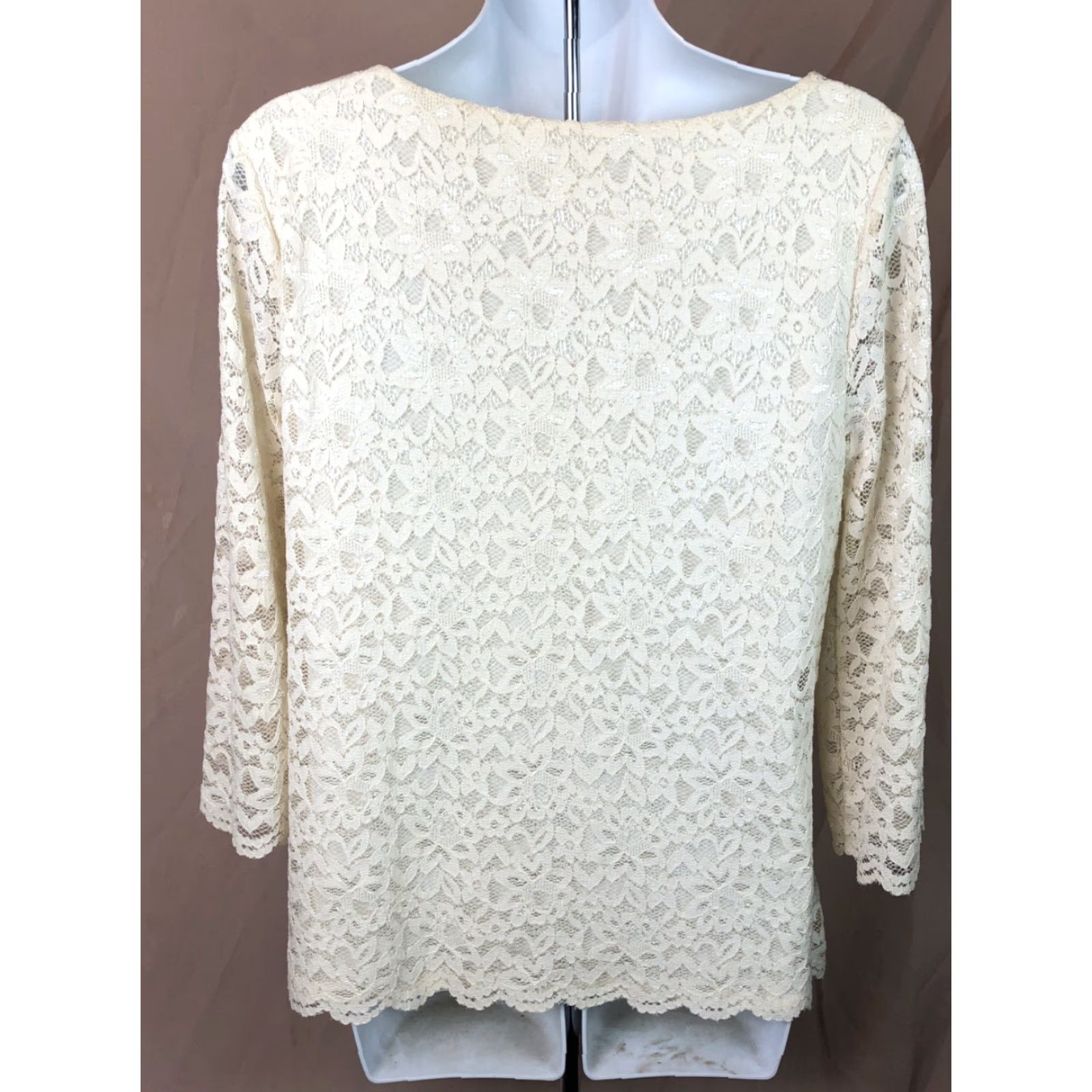 Charter Club VINTAGE Charter Club Lace Top Blouse M Ivory 3/4 Sleeves Boat Neck Floral Structure 90s Fairy Dainty Womens Size M / US 6-8 / IT 42-44 - 5 Thumbnail