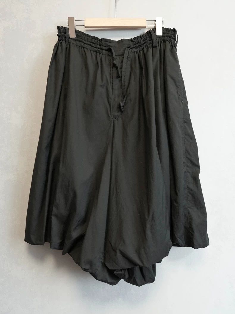 Yohji Yamamoto Yohji Yamamoto size 3 13SS Show Puffy Pleated Trouser Skirt Size US 30 / EU 46 - 1 Thumbnail