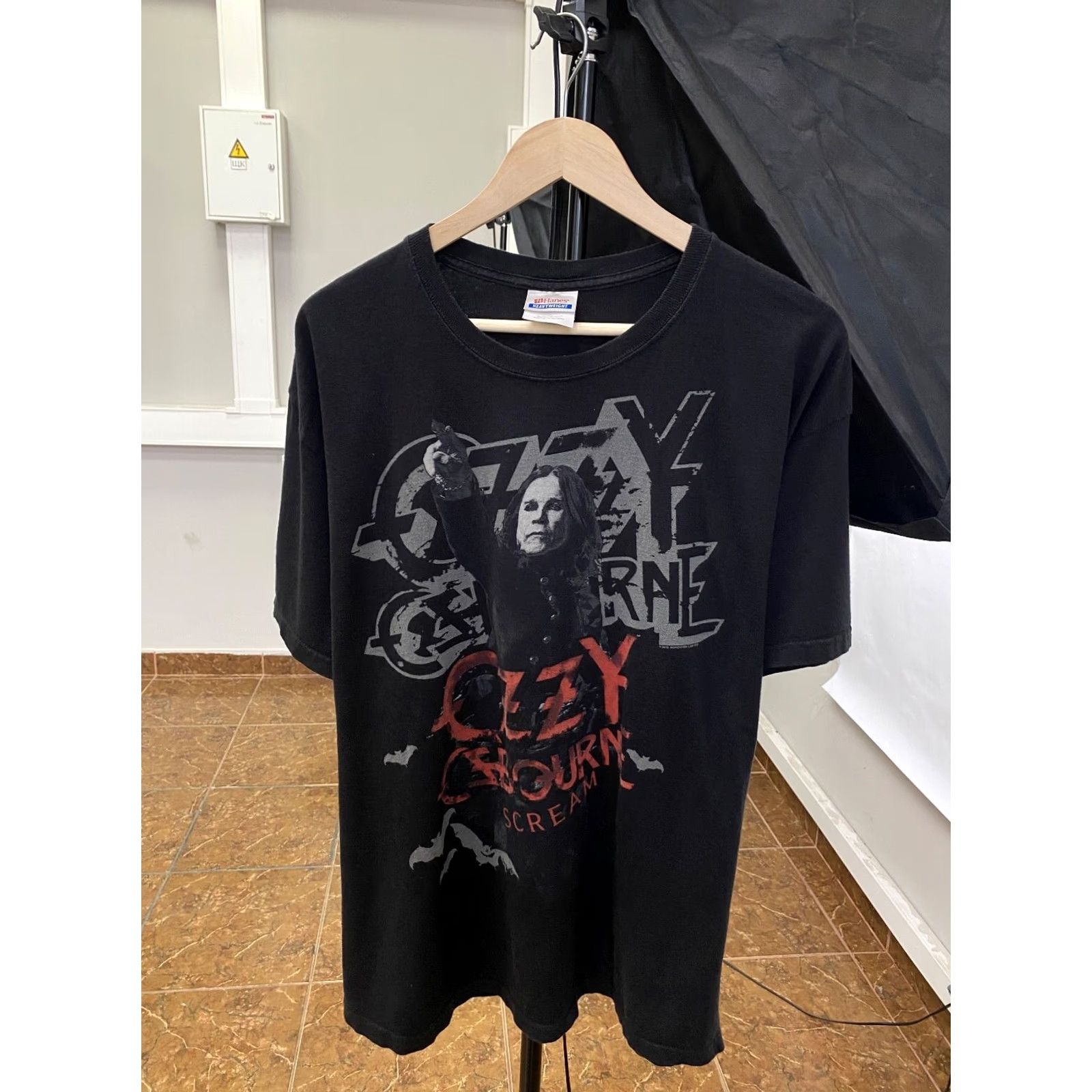 Hanes VINTAGE Ozzy Osborne Scream T-Shirt XL Black Mens Retro 2010 Y2K Rare Hanes T-Shirt Size US XL / EU 56 / 4 - 2 Thumbnail