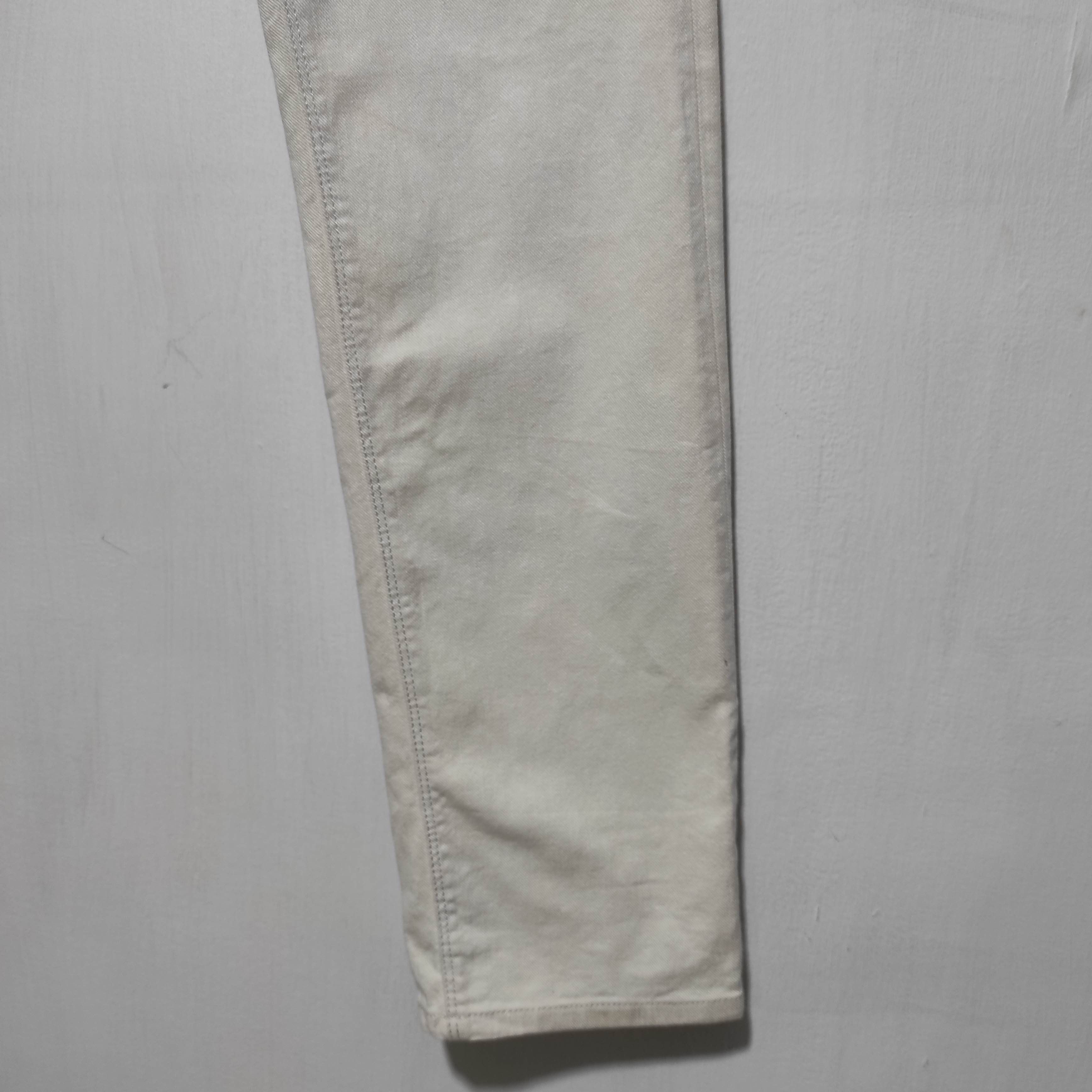 Prada Prada Logo White Denim Tapered Fit Jeans size 30 Size US 30 / EU 46 - 5 Thumbnail