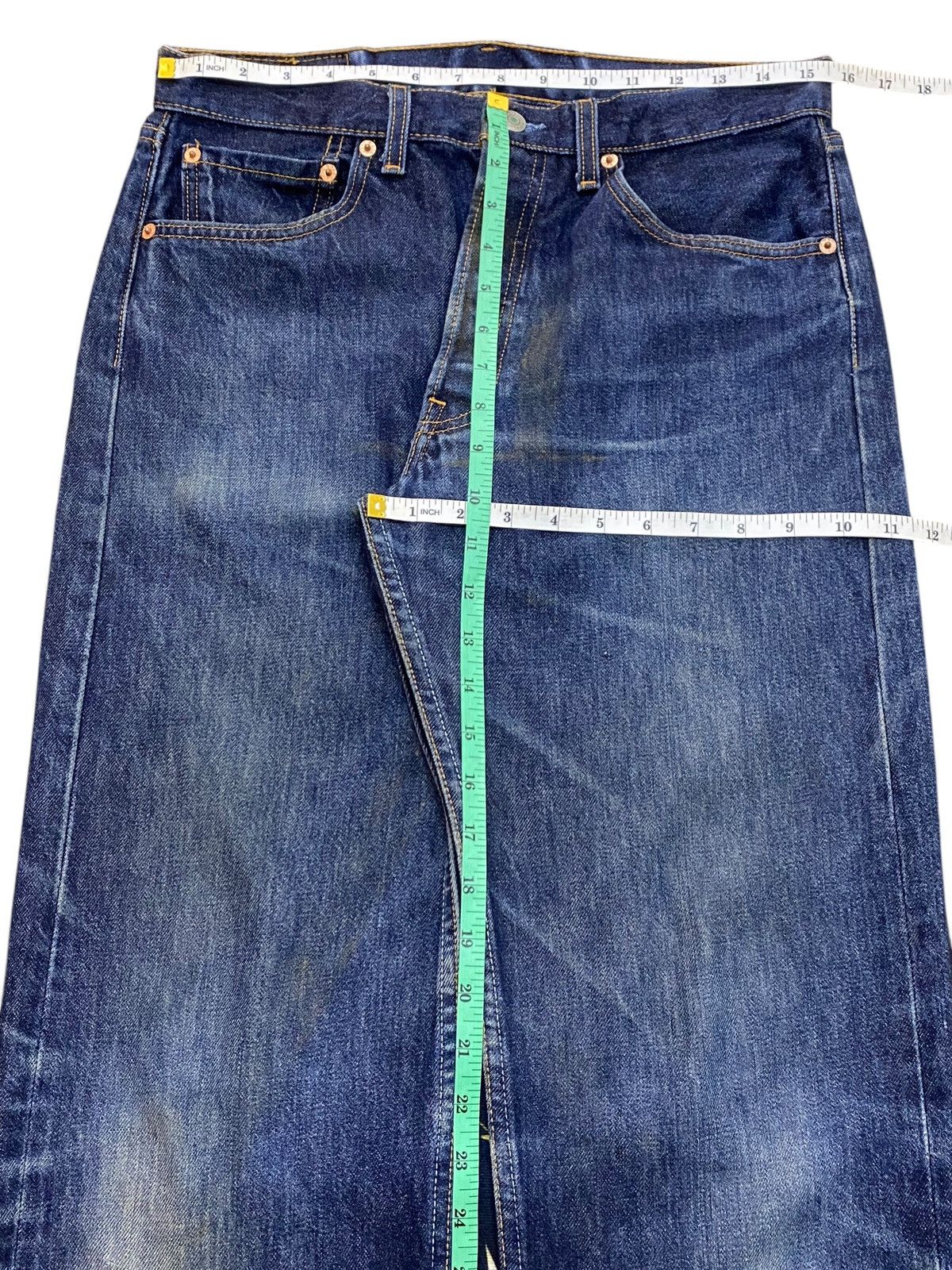 Levi's Vintage Clothing Vintage Japan Levis501 Y2K Blue Wash Distressed Loose Jeans Size US 31 - 14 Thumbnail