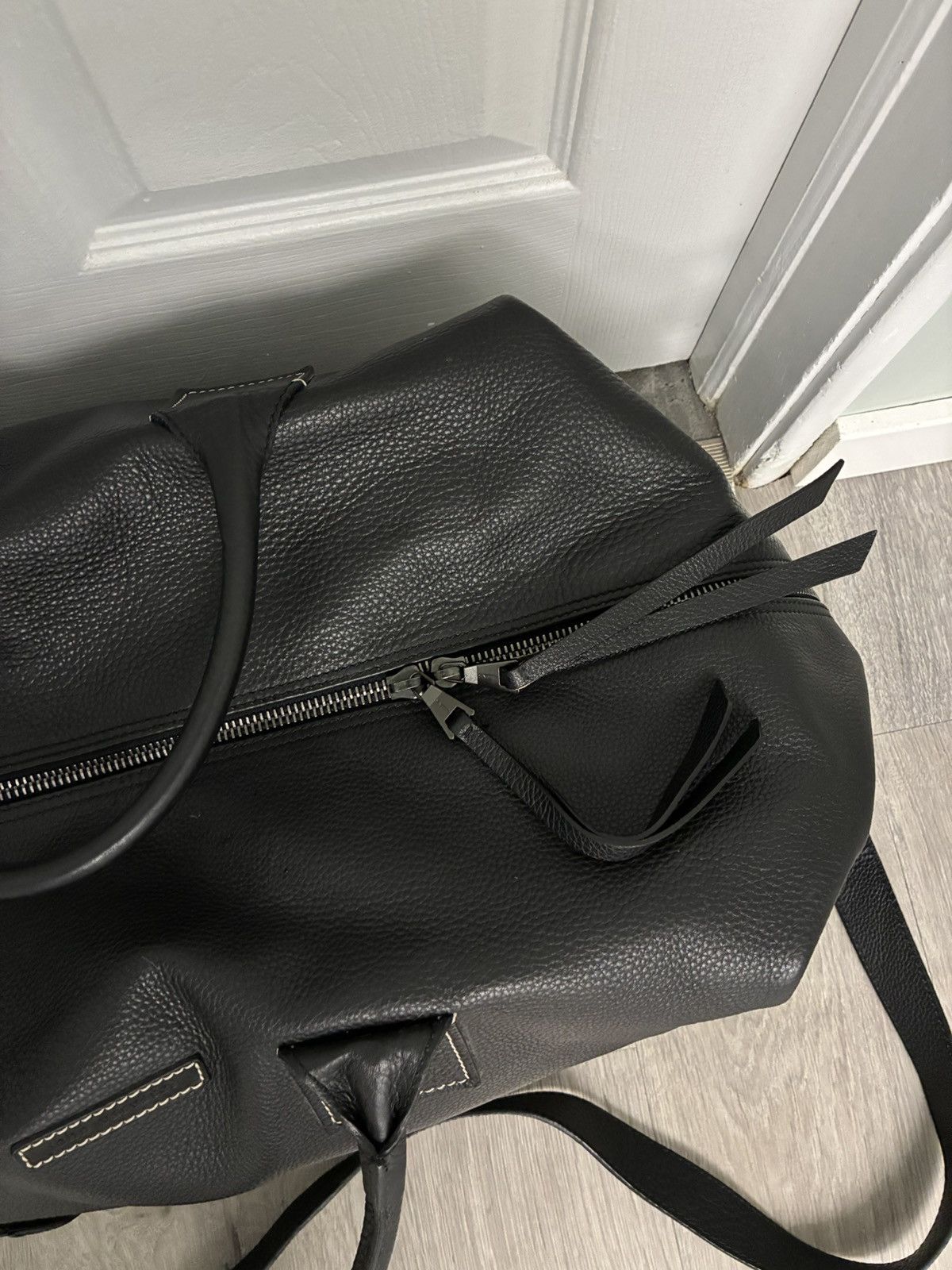 John Varvatos Vachetta Leather Duffle Bag Size ONE SIZE - 8 Thumbnail