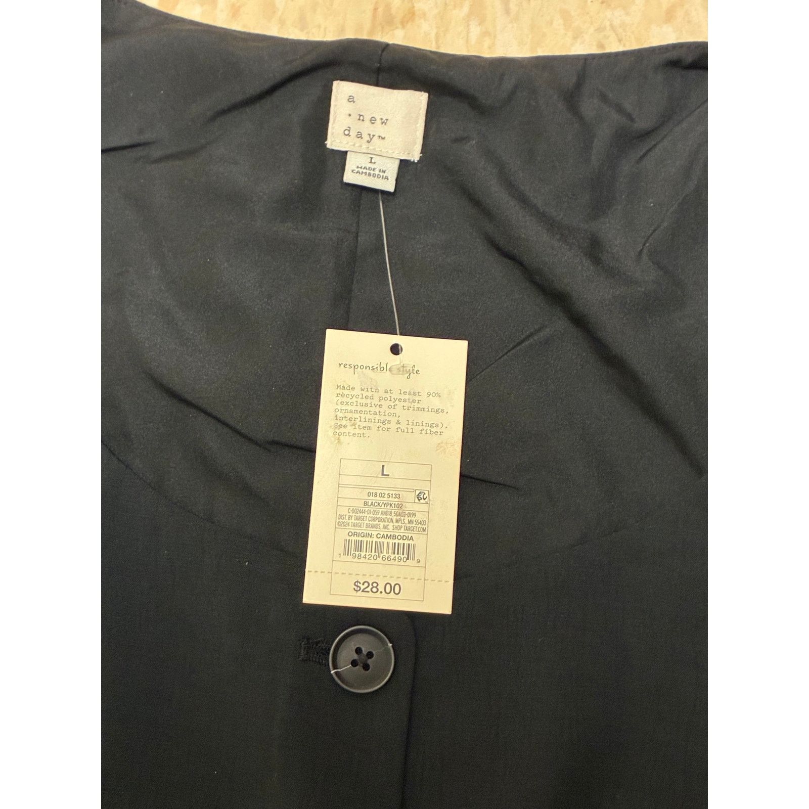 The Unbranded Brand A New Day Women’s Carefree Crepe Vest Size Large Black Size L / US 10 / IT 46 - 4 Thumbnail
