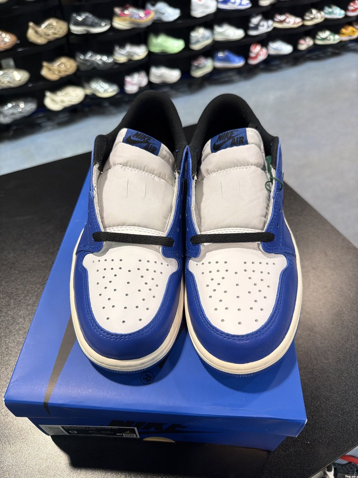 Jordan Brand Jordan 1 Low royal Toe Size-9 Brand New OG All QuickShip Size US 9 / EU 42 - 3 Thumbnail