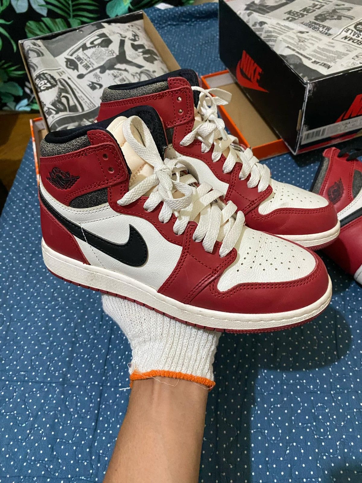 Jordan Brand × Nike Air Jordan 1 Lost And Found Size US 4.5 / IT 34.5 - 1 Thumbnail