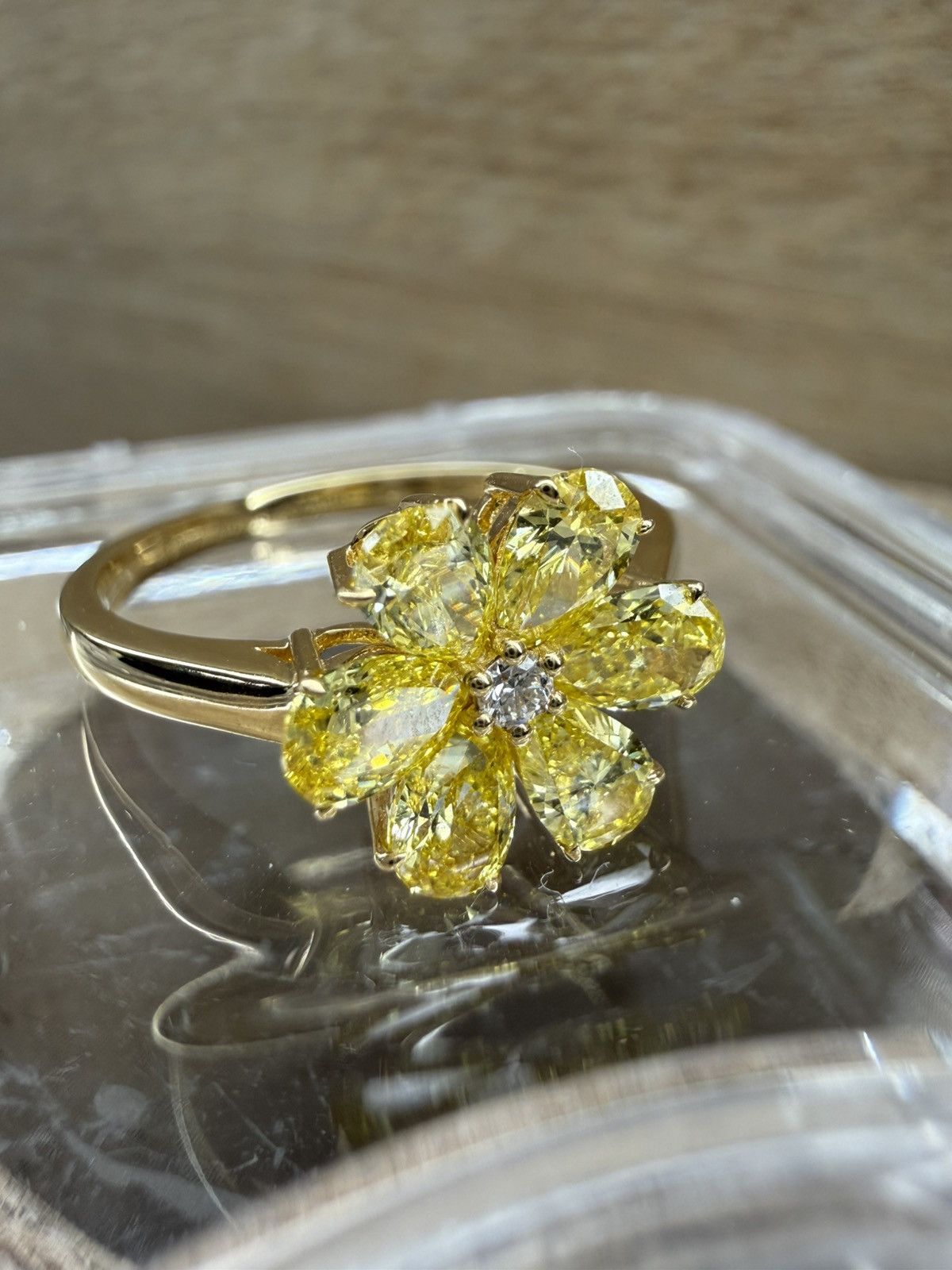 Dior Dior diamond ring size 7 Size ONE SIZE - 11 Thumbnail