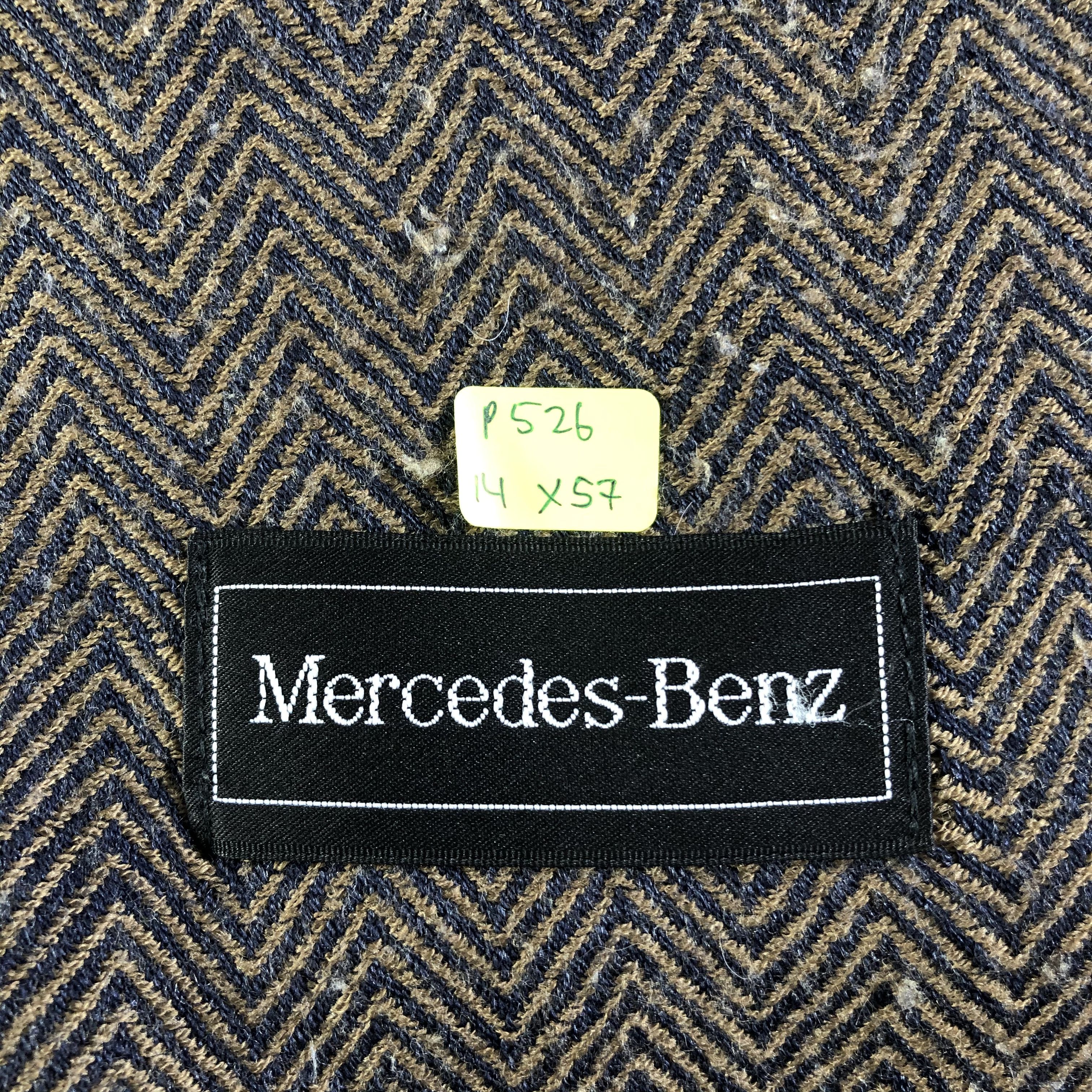 Mercedes-Benz Mercedes Benz Scarf / Muffler / Neckwear Size ONE SIZE - 8 Thumbnail