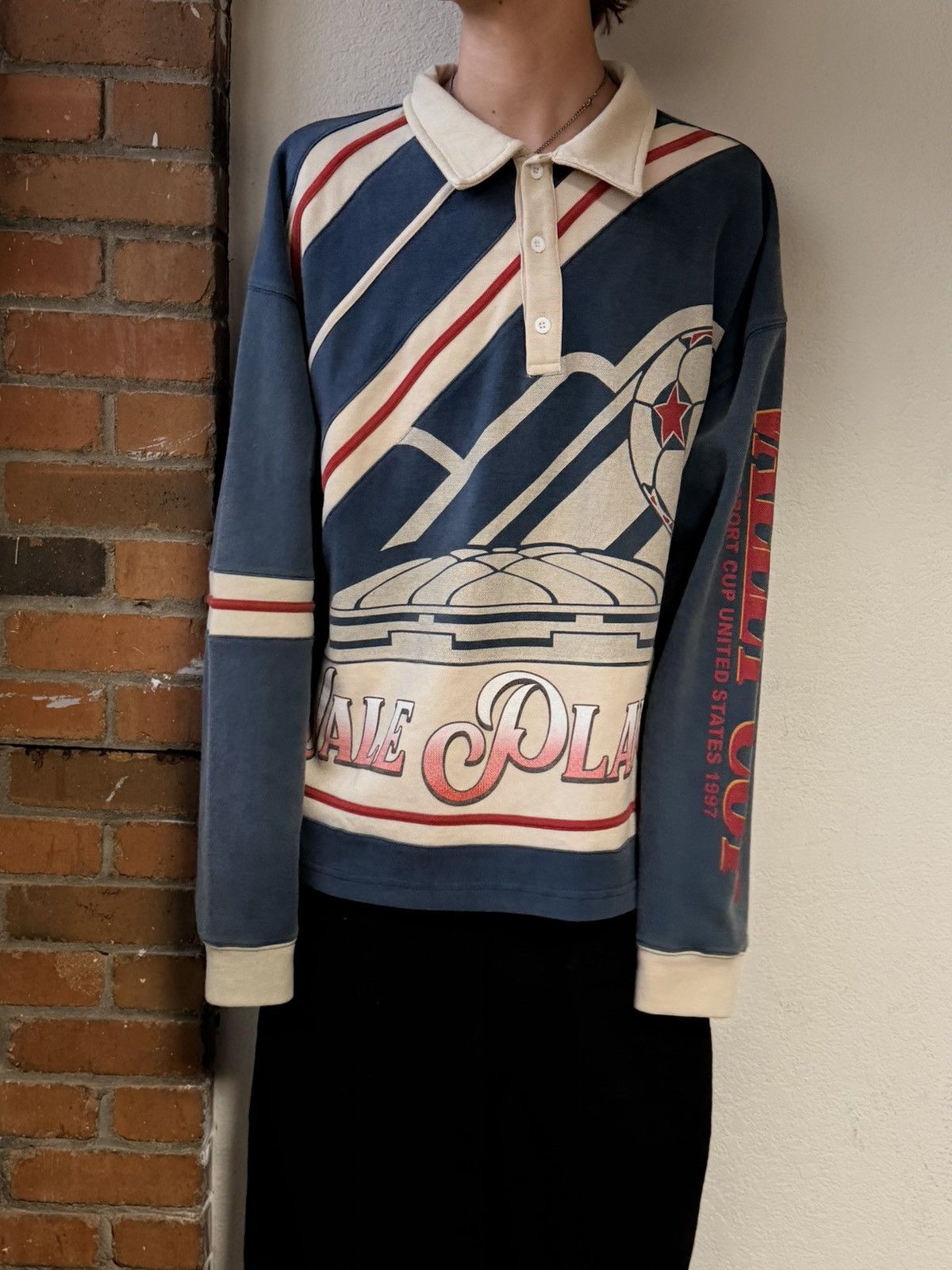 Vintage Vintage triple button long sleeve Size US M / EU 48-50 / 2 - 1 Thumbnail