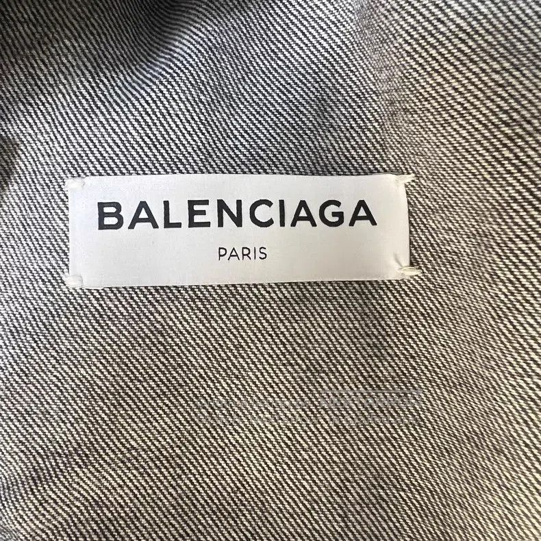 Balenciaga Balenciaga Denim jacket Size XS / US 0-2 / IT 36-38 - 2 Thumbnail